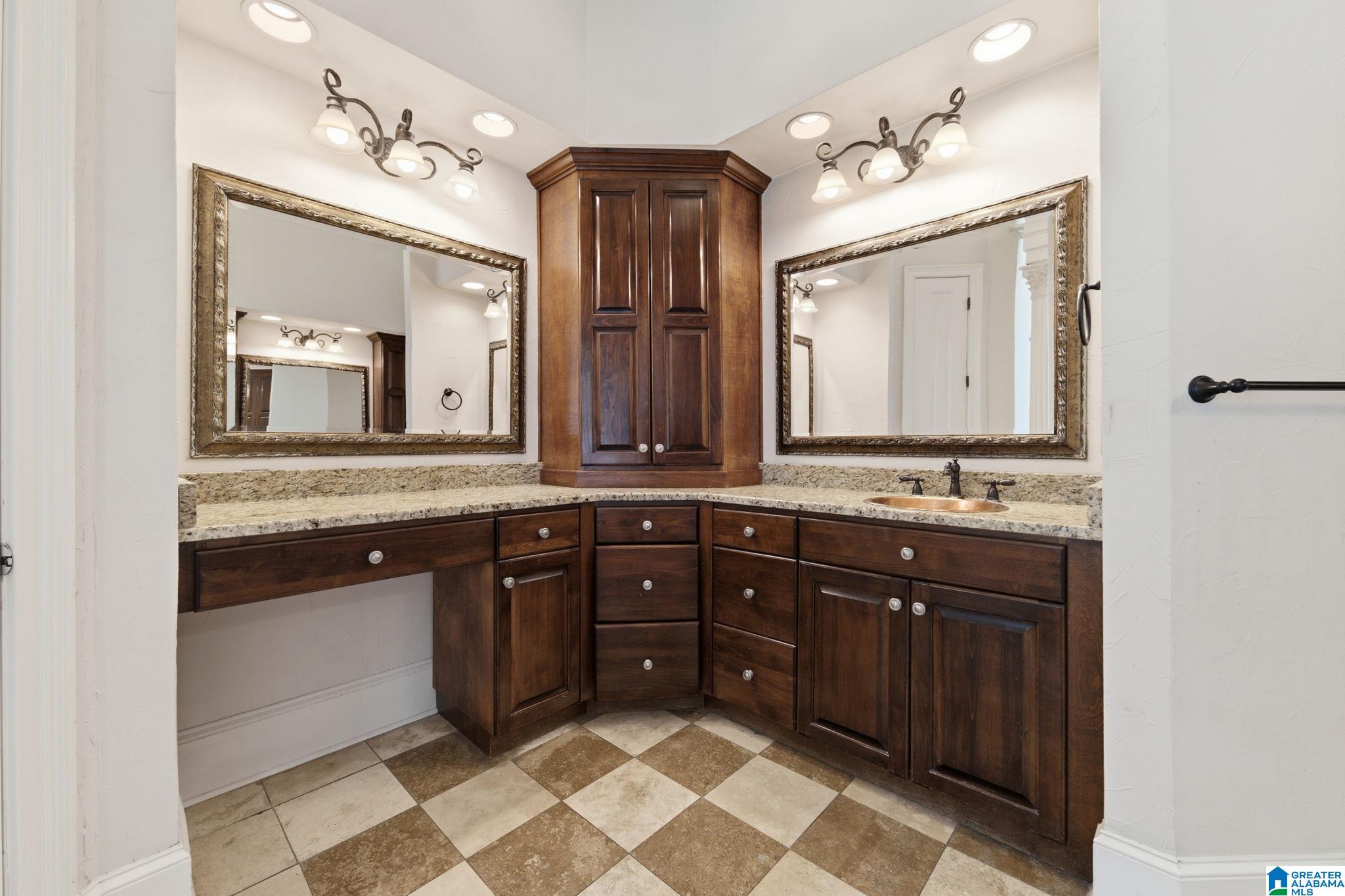 1405 Sutherland Pl, Hoover, AL, 35242, USA, 7 Bedrooms Bedrooms, ,9 BathroomsBathrooms,Residential,Active,1405 Sutherland Pl,21456242