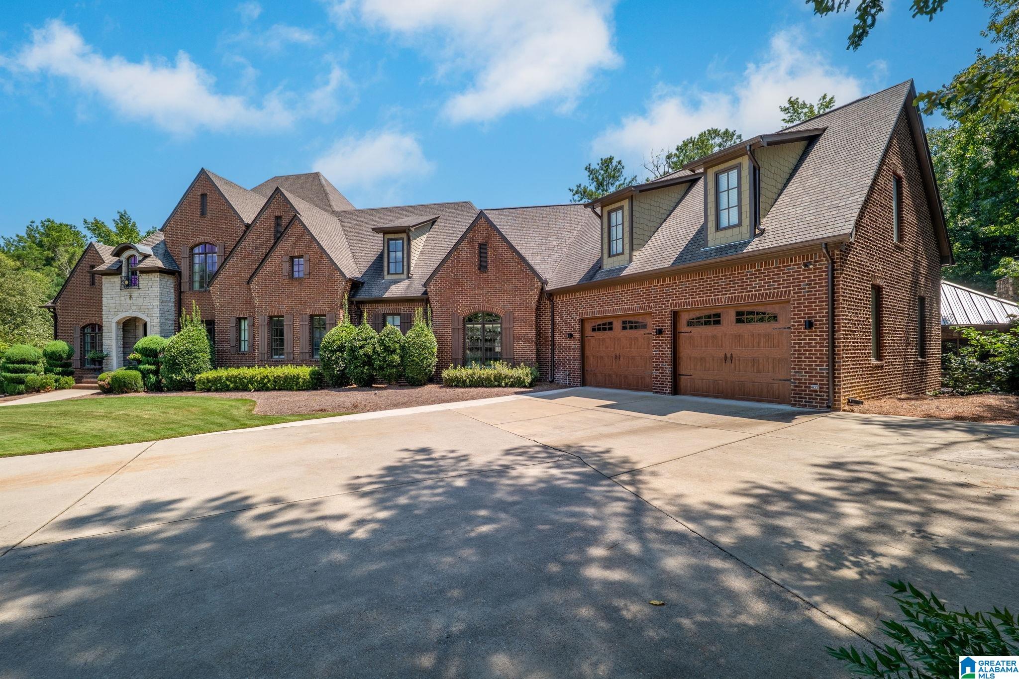 1405 Sutherland Pl, Hoover, AL, 35242, USA, 7 Bedrooms Bedrooms, ,9 BathroomsBathrooms,Residential,Active,1405 Sutherland Pl,21456242