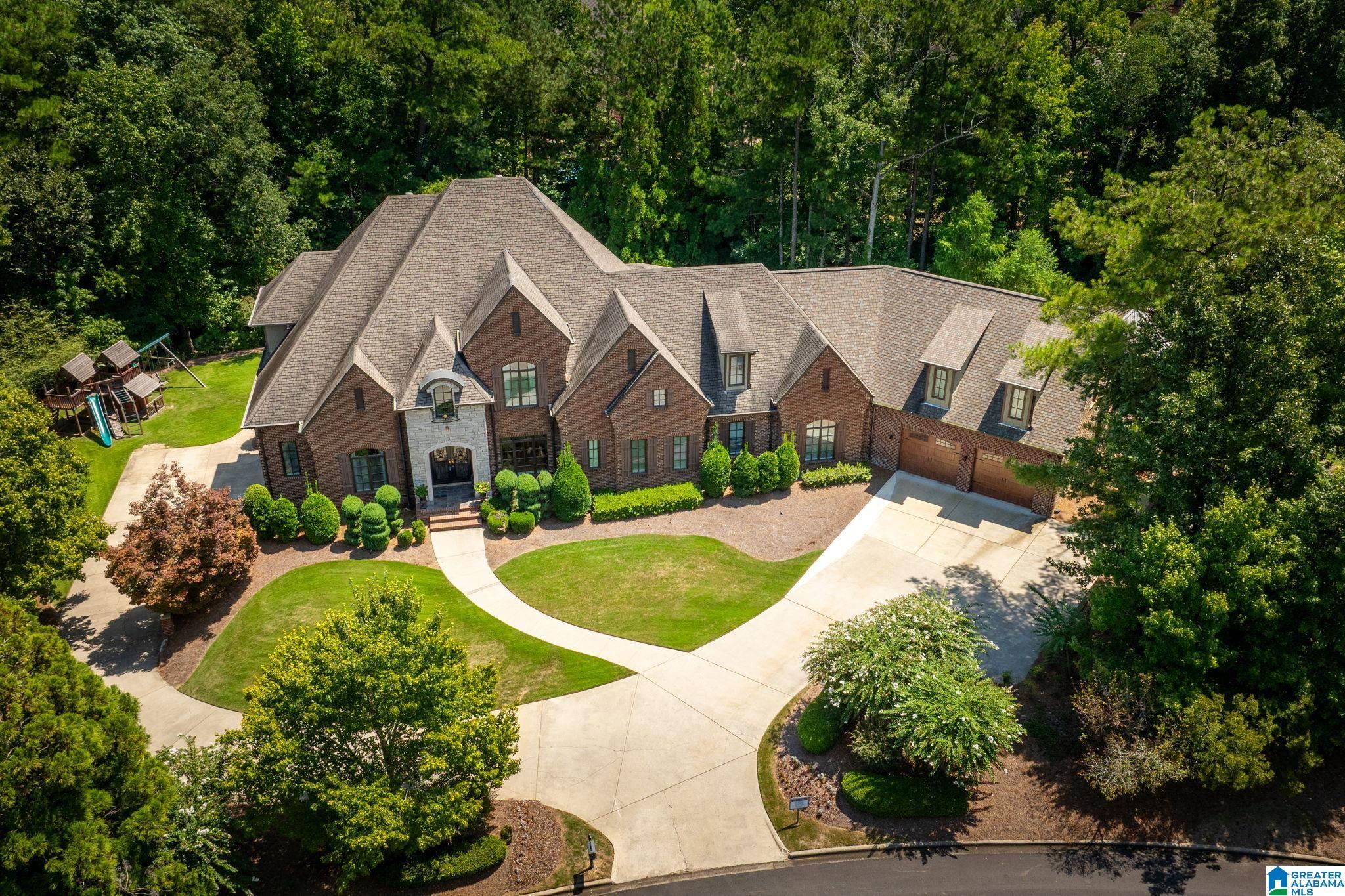 1405 Sutherland Pl, Hoover, AL, 35242, USA, 7 Bedrooms Bedrooms, ,9 BathroomsBathrooms,Residential,Active,1405 Sutherland Pl,21456242