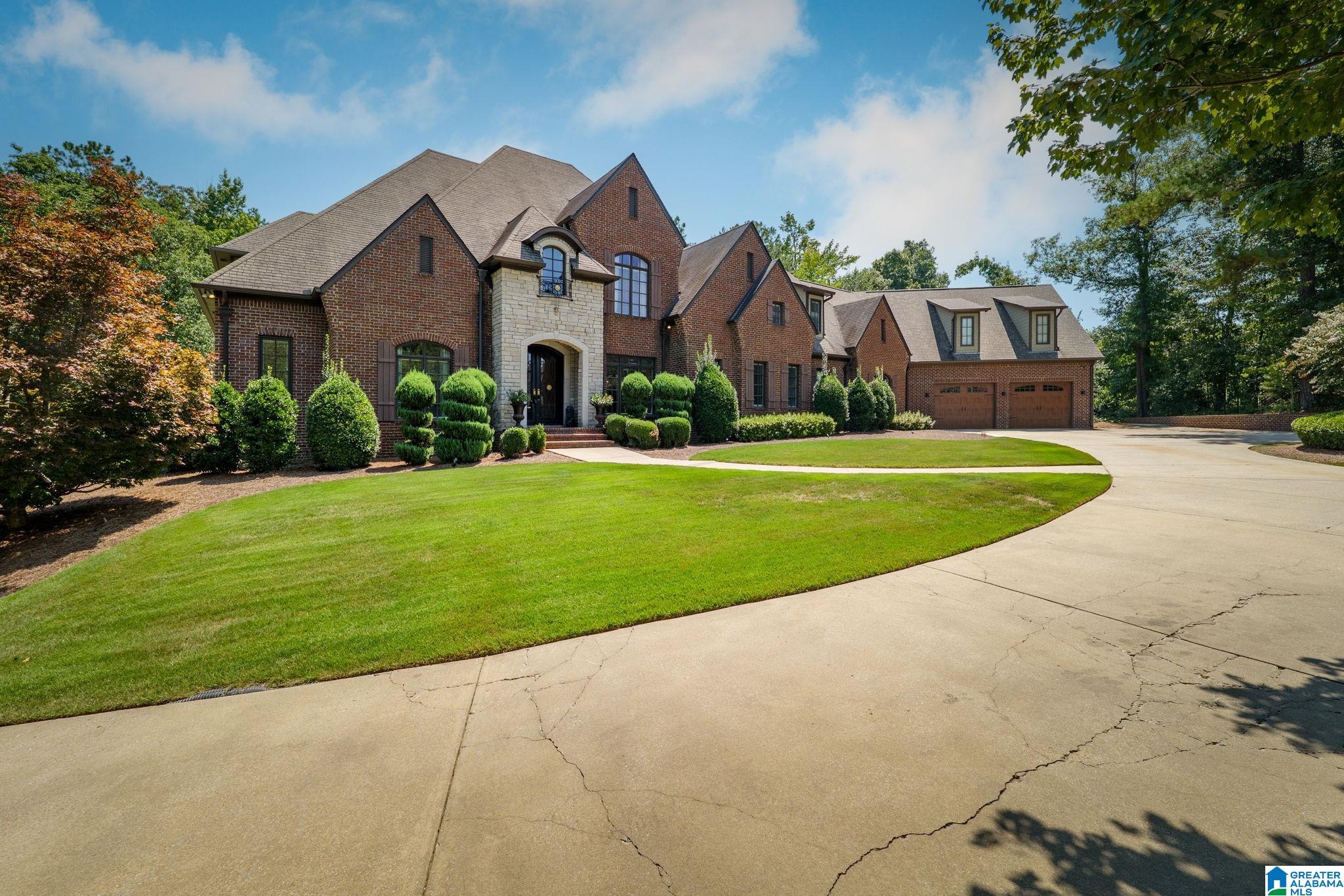 1405 Sutherland Pl, Hoover, AL, 35242, USA, 7 Bedrooms Bedrooms, ,9 BathroomsBathrooms,Residential,Active,1405 Sutherland Pl,21456242