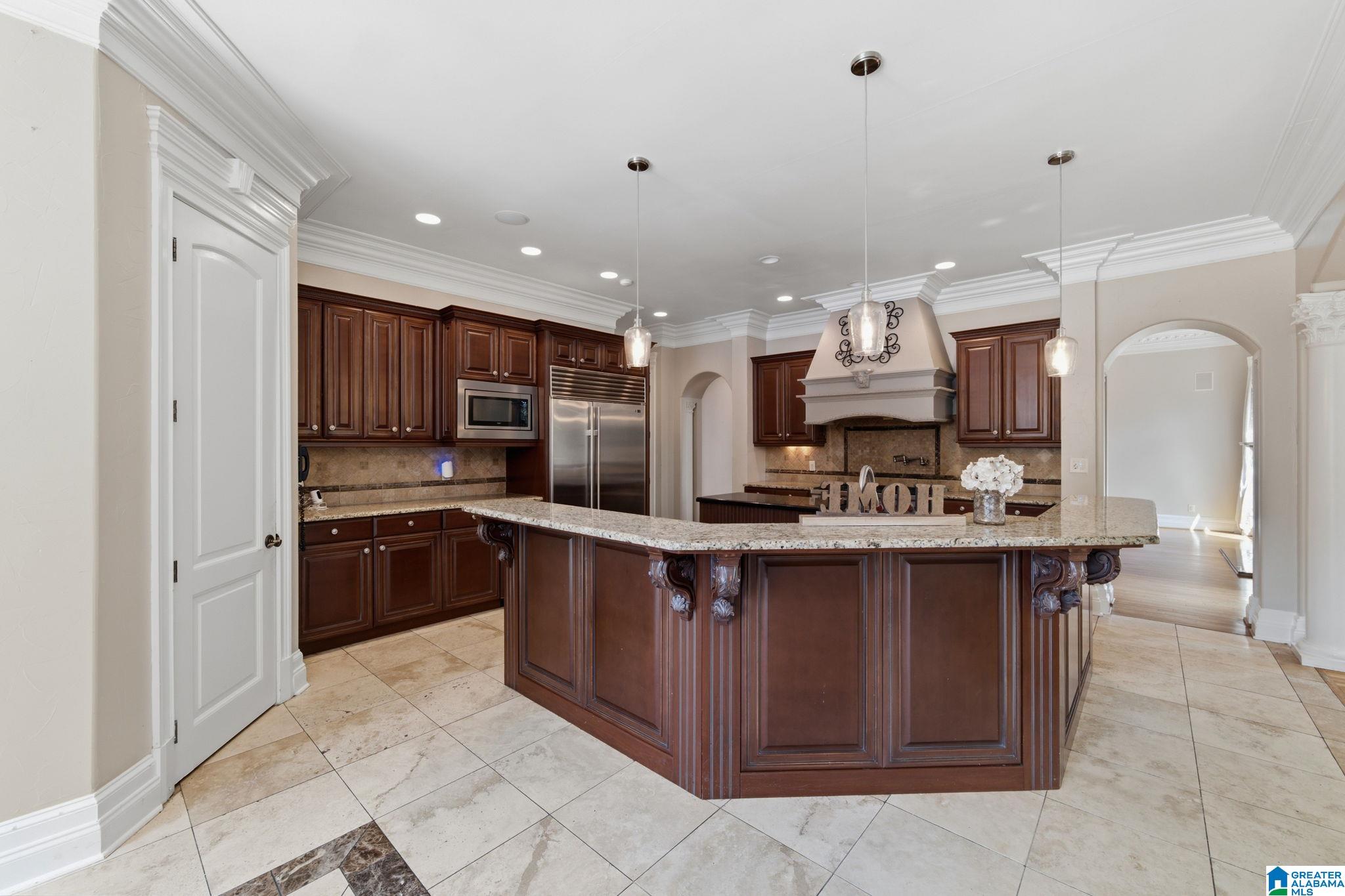 1405 Sutherland Pl, Hoover, AL, 35242, USA, 7 Bedrooms Bedrooms, ,9 BathroomsBathrooms,Residential,Active,1405 Sutherland Pl,21456242