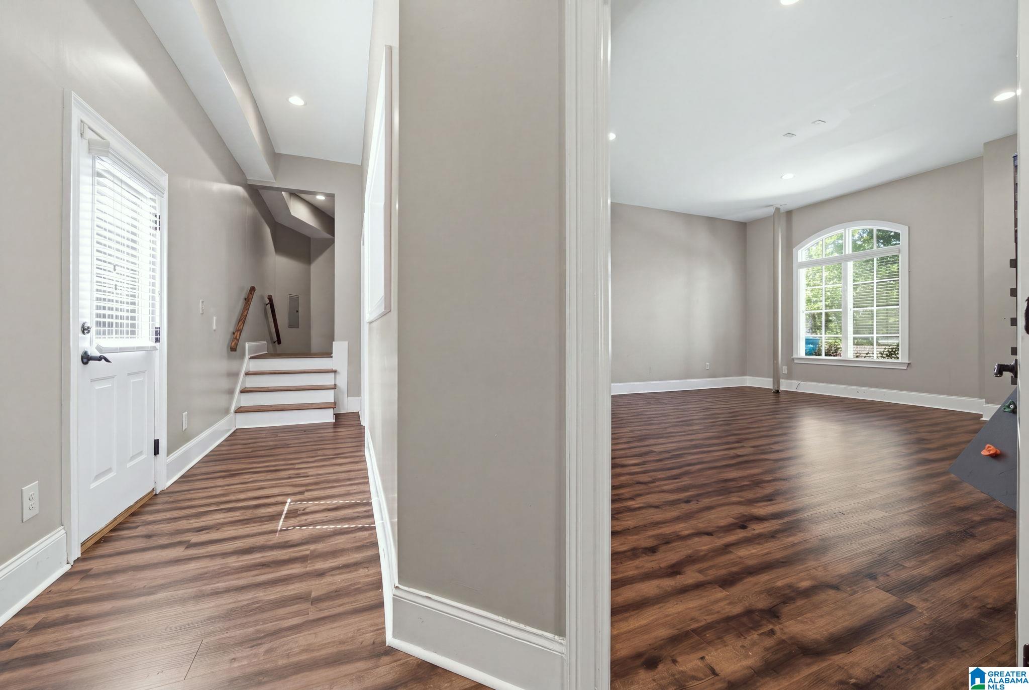 1405 Sutherland Pl, Hoover, AL, 35242, USA, 7 Bedrooms Bedrooms, ,9 BathroomsBathrooms,Residential,Active,1405 Sutherland Pl,21456242