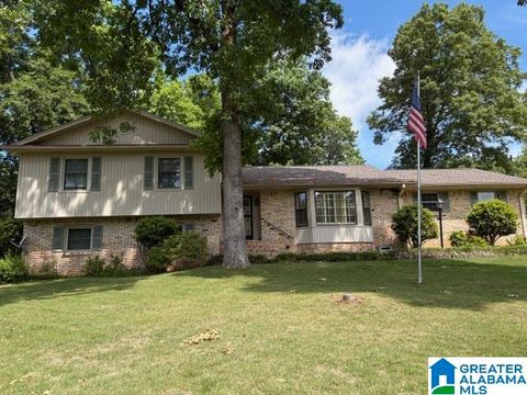 700 KENDALL DRIVE VESTAVIA HILLS AL 35226