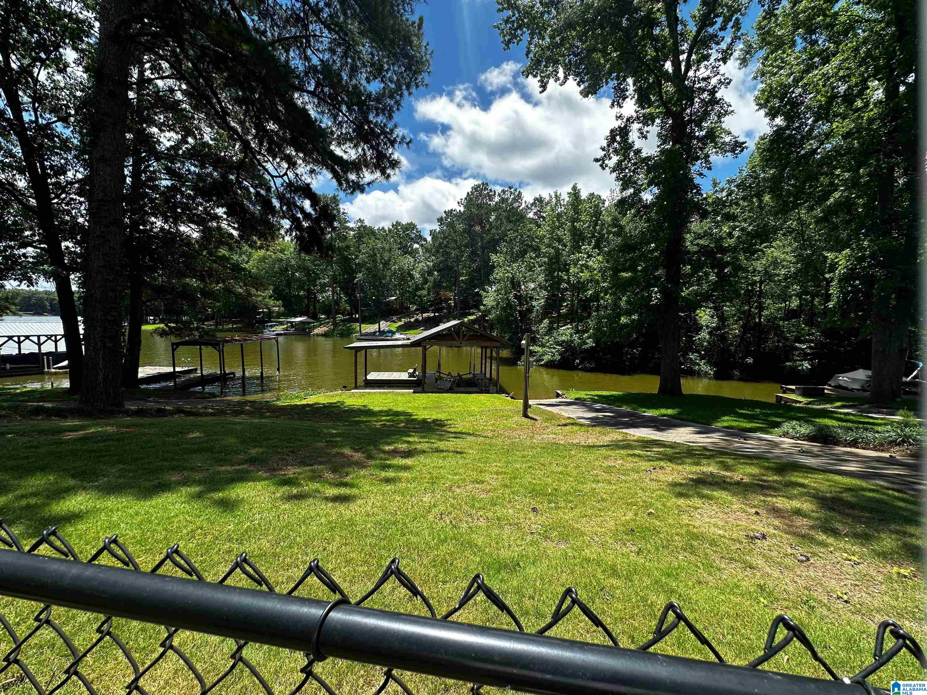 20 ISLAND LAKE LANE
