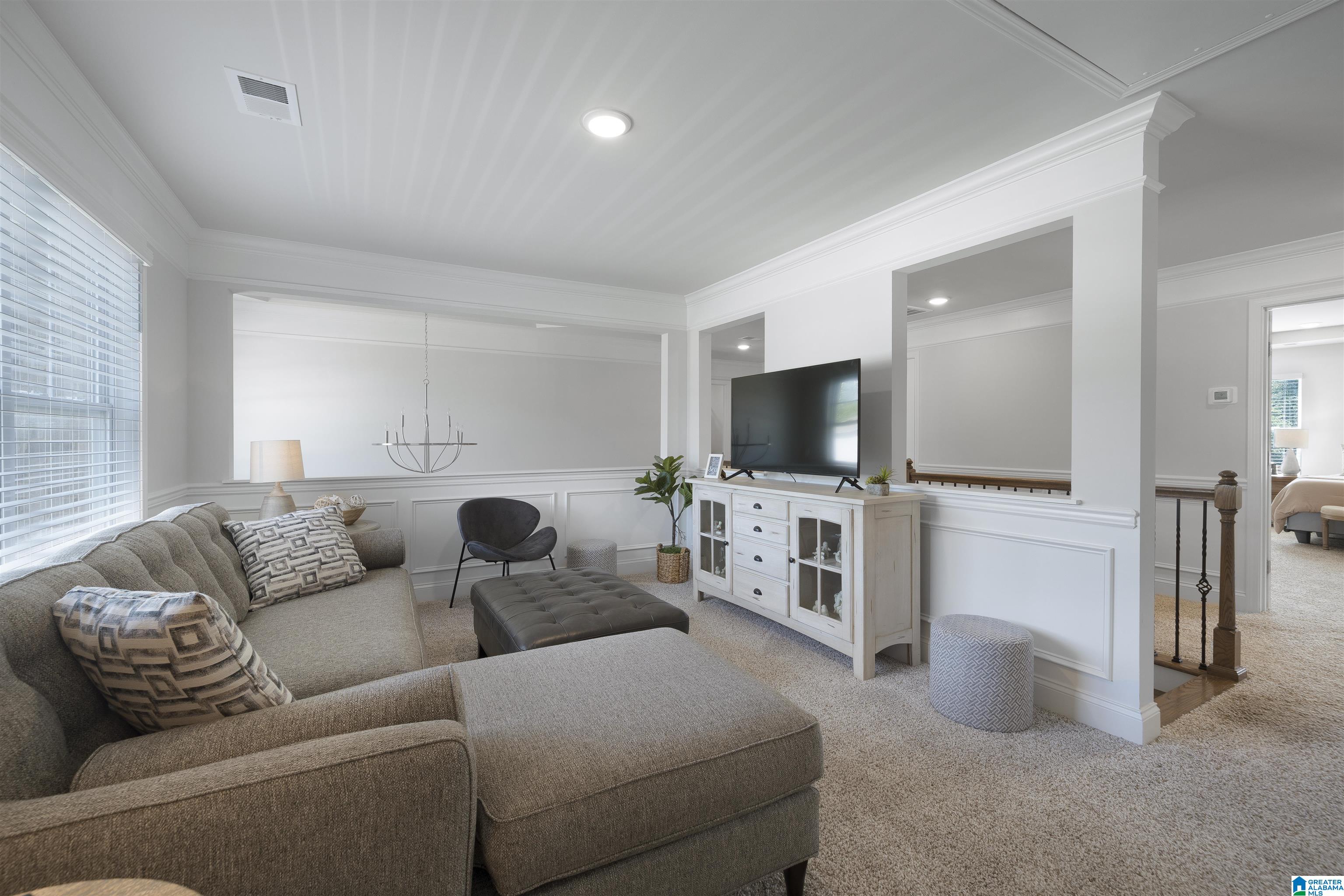 6133 WOODBROOK LANE