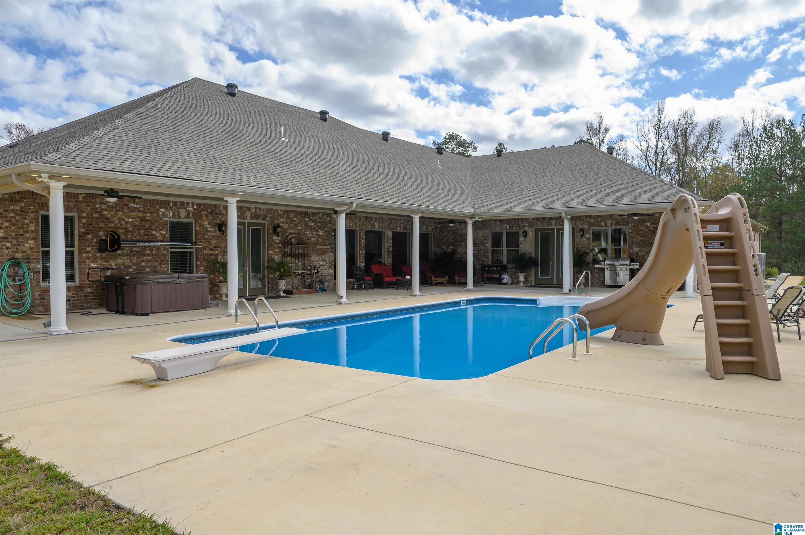 4550 NEWBOLD ROAD