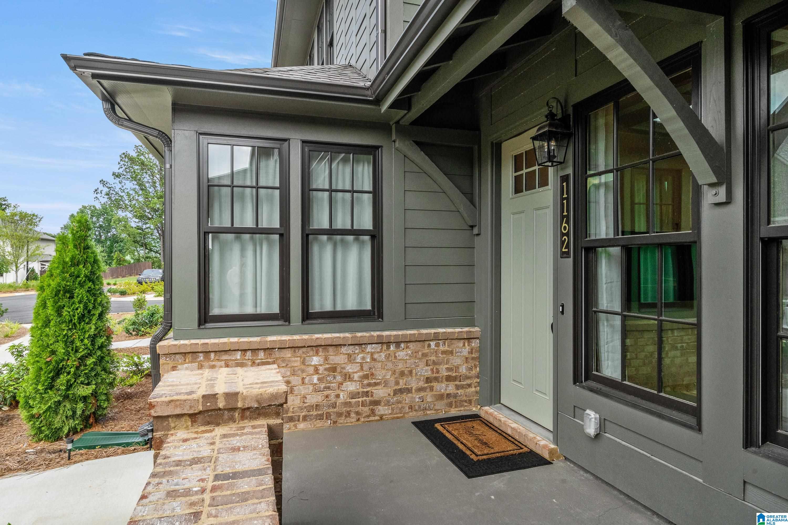 1162 WINDSOR COURT DRIVE