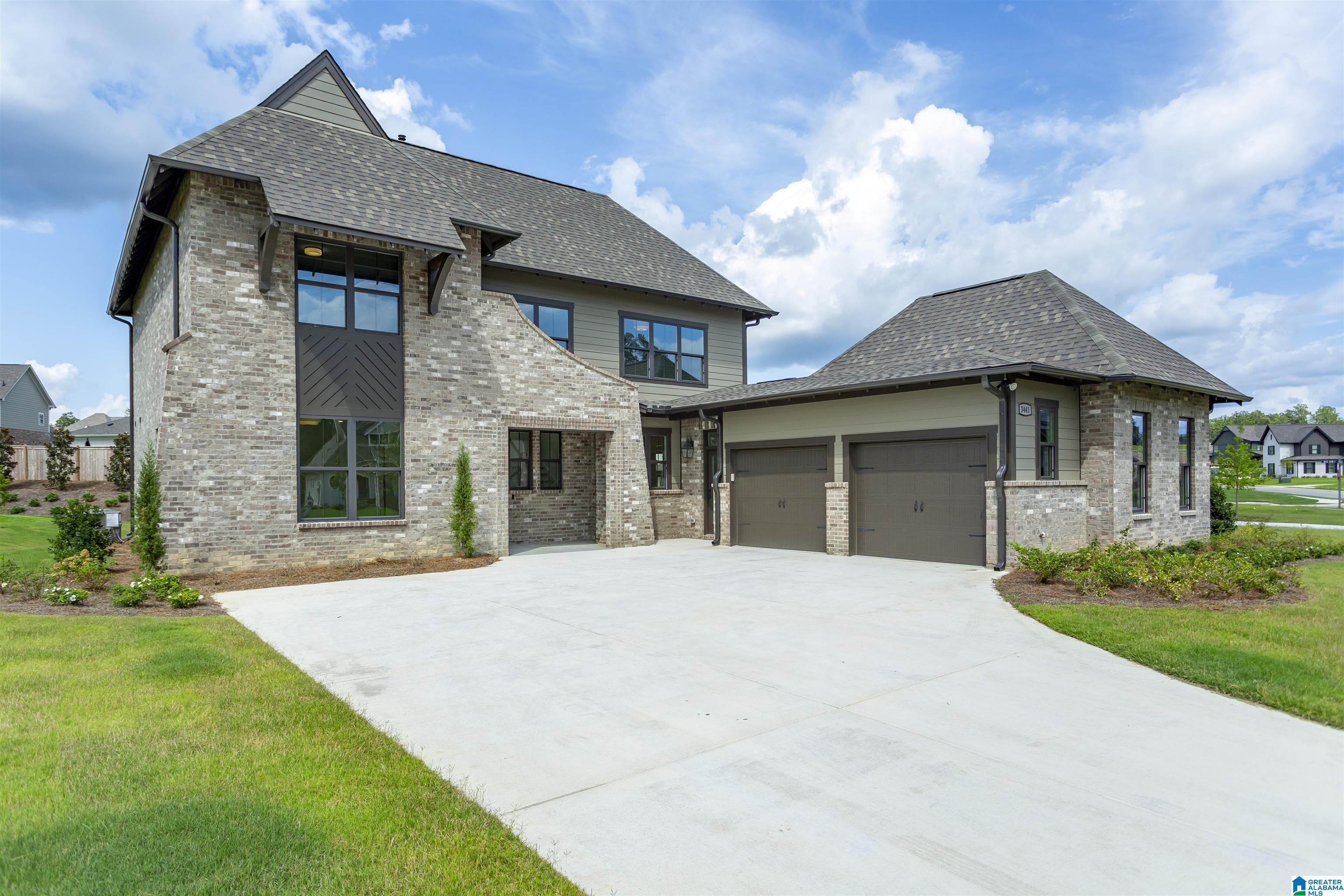 3441 BLACKRIDGE CIRCLE