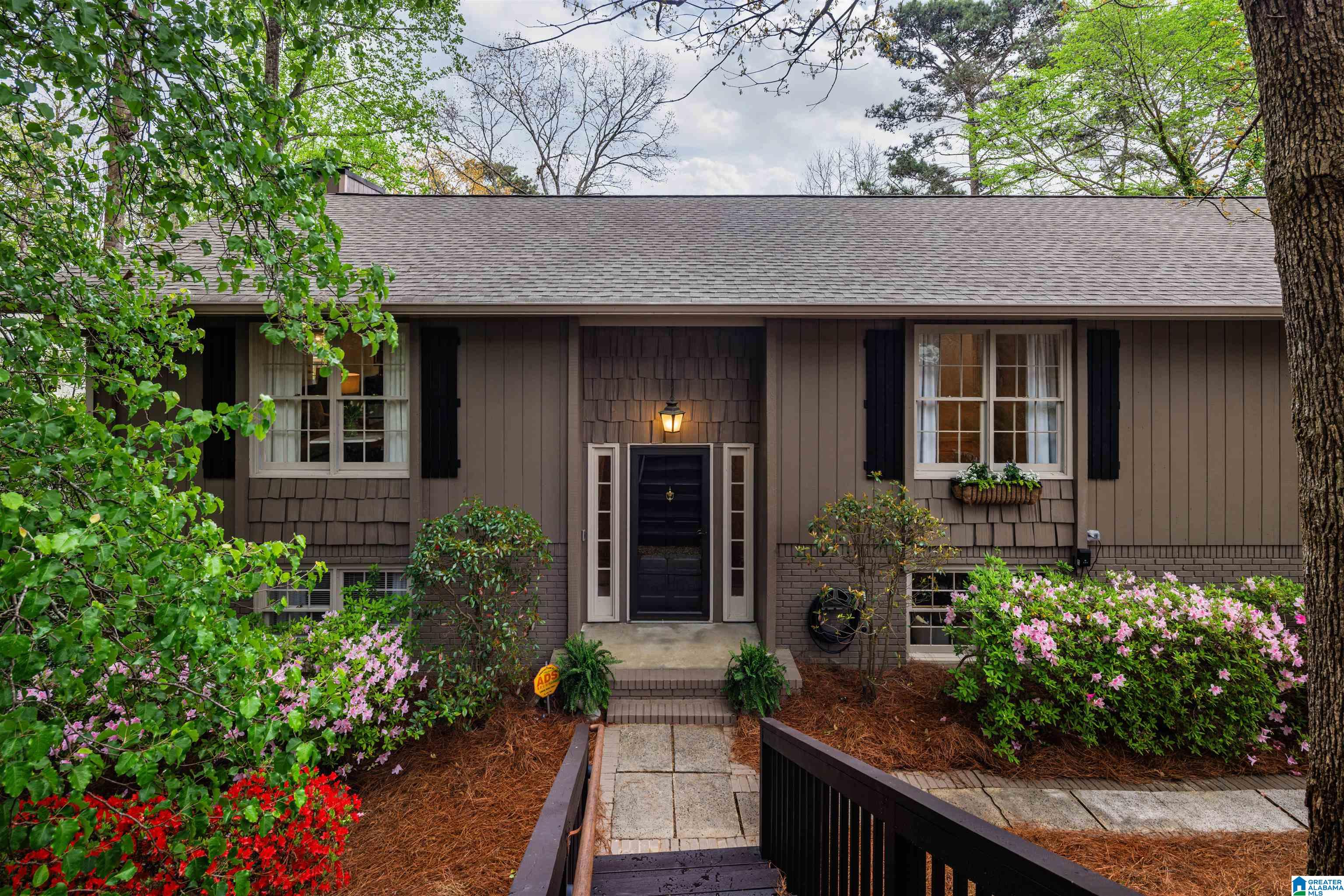 Photo 1 of 55 — 3625 RIDGECREST ROAD, MOUNTAIN BROOK, AL 35223