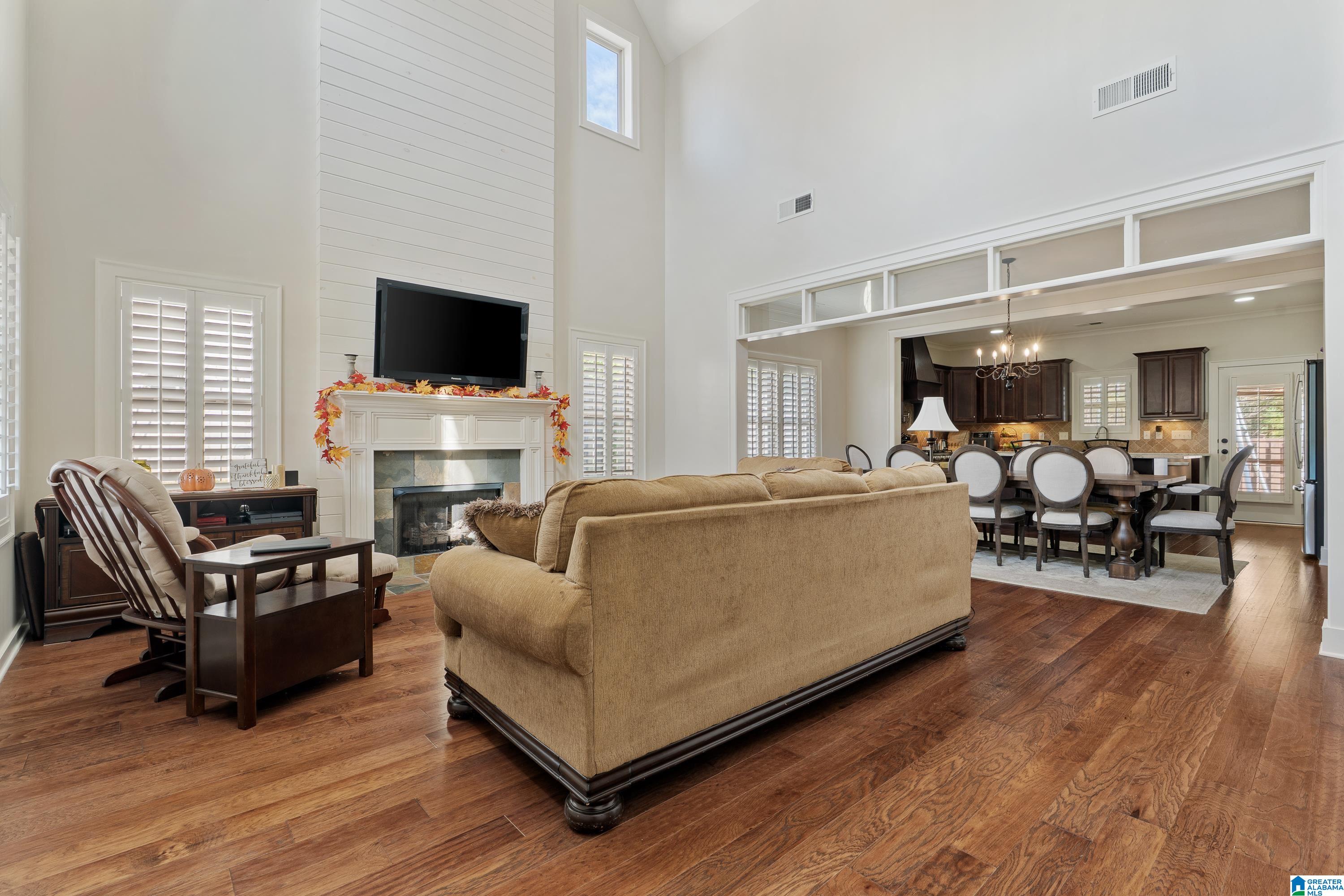 148 LAKE CHELSEA DRIVE