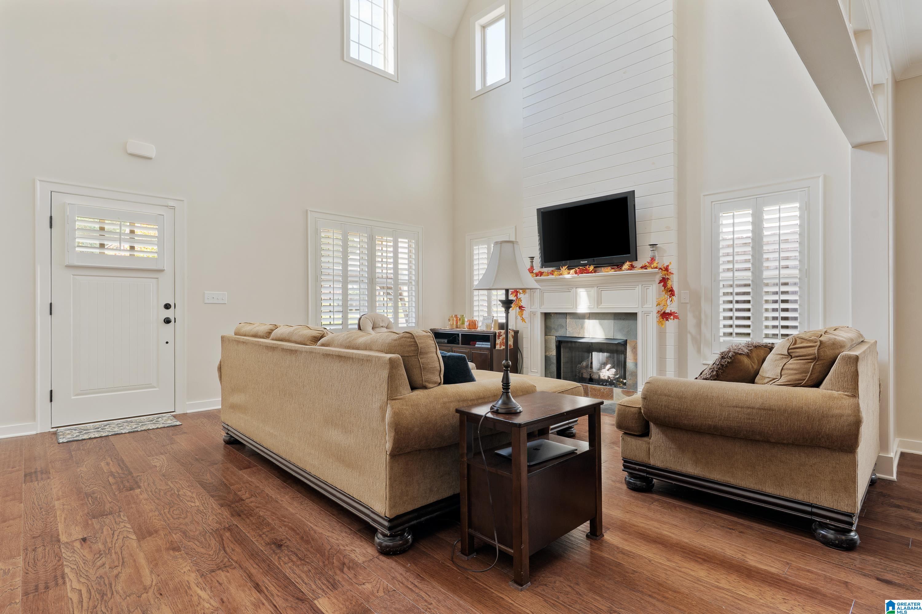 148 LAKE CHELSEA DRIVE