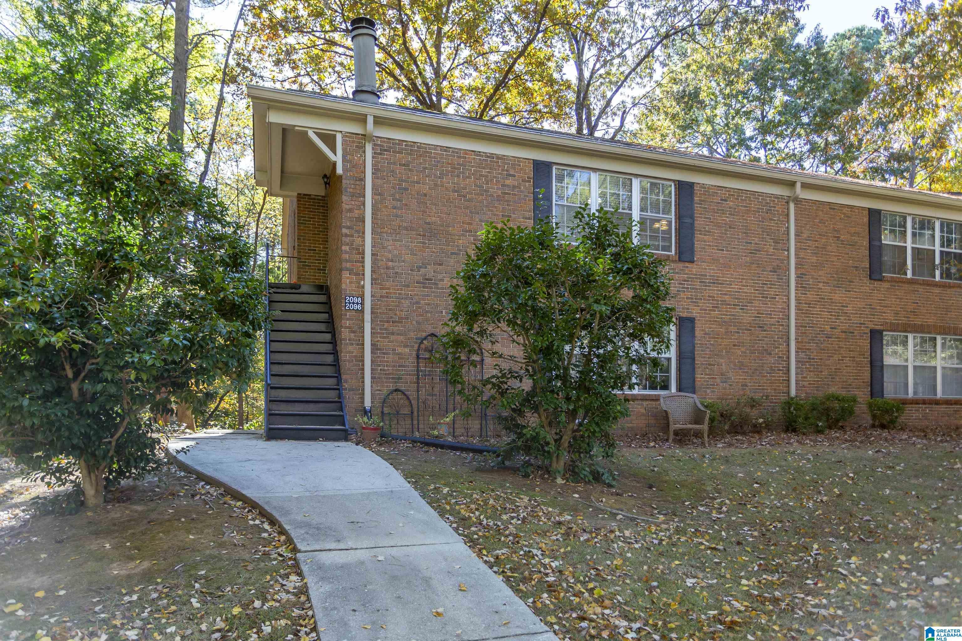 2098 MONTREAT CIRCLE 2098