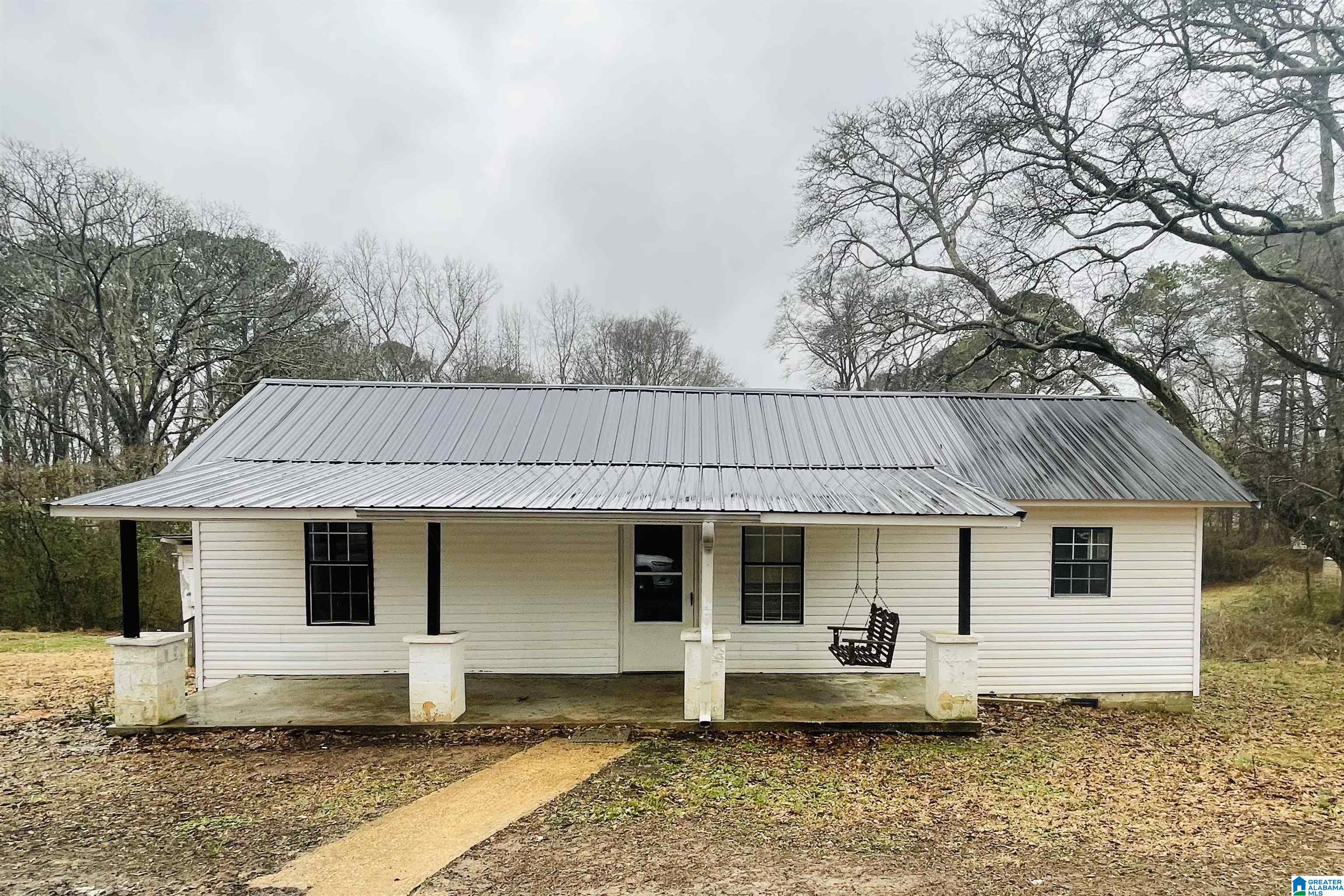 Photo 1 of 10 — 241 JEFFERSON STREET, HEFLIN, AL 36264