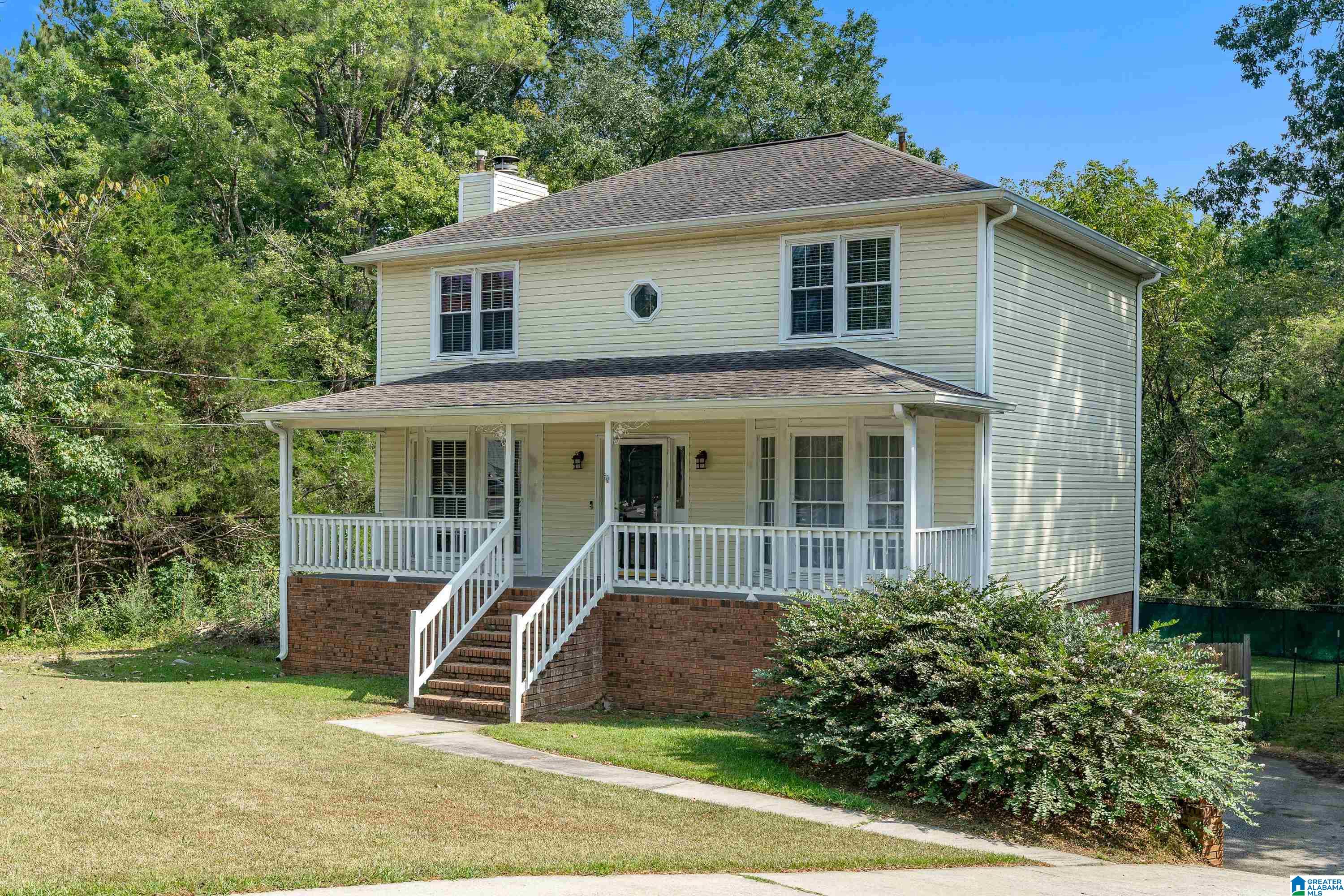 1324 WILLOW CREEK PLACE
