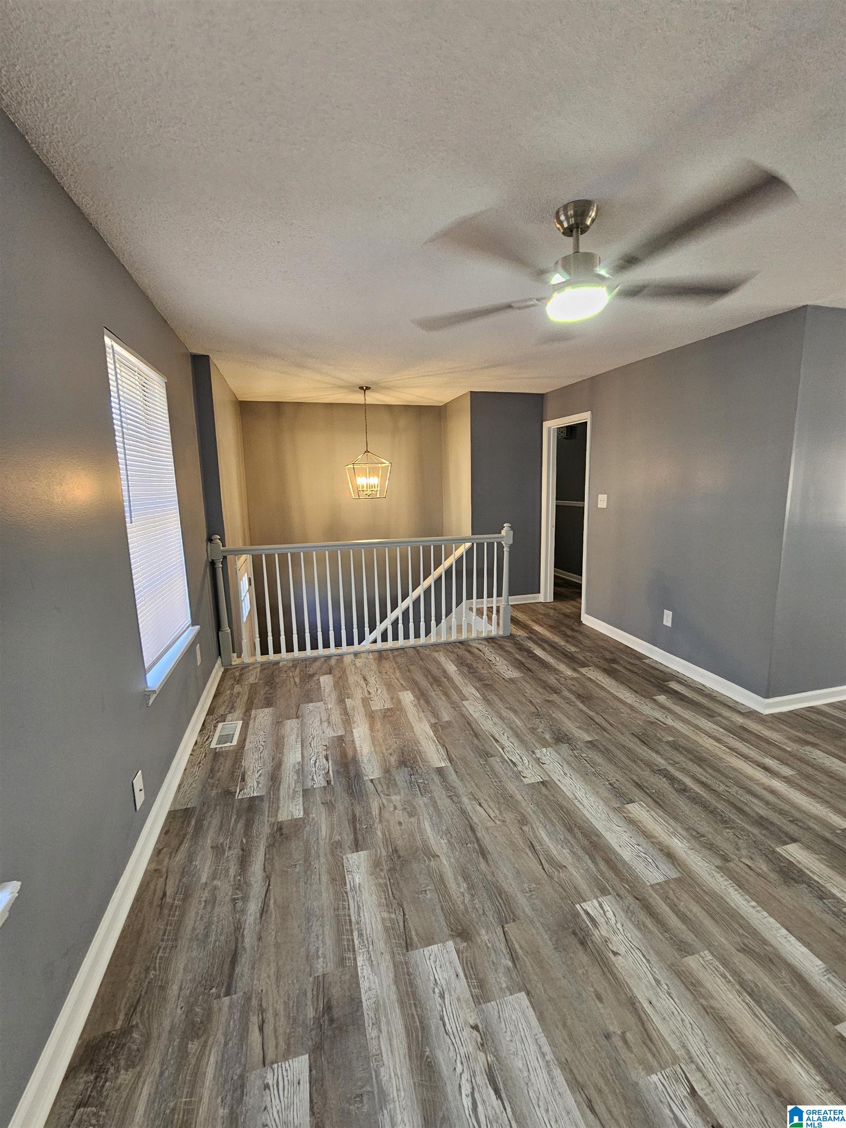 2212 GAYLEWOOD DRIVE