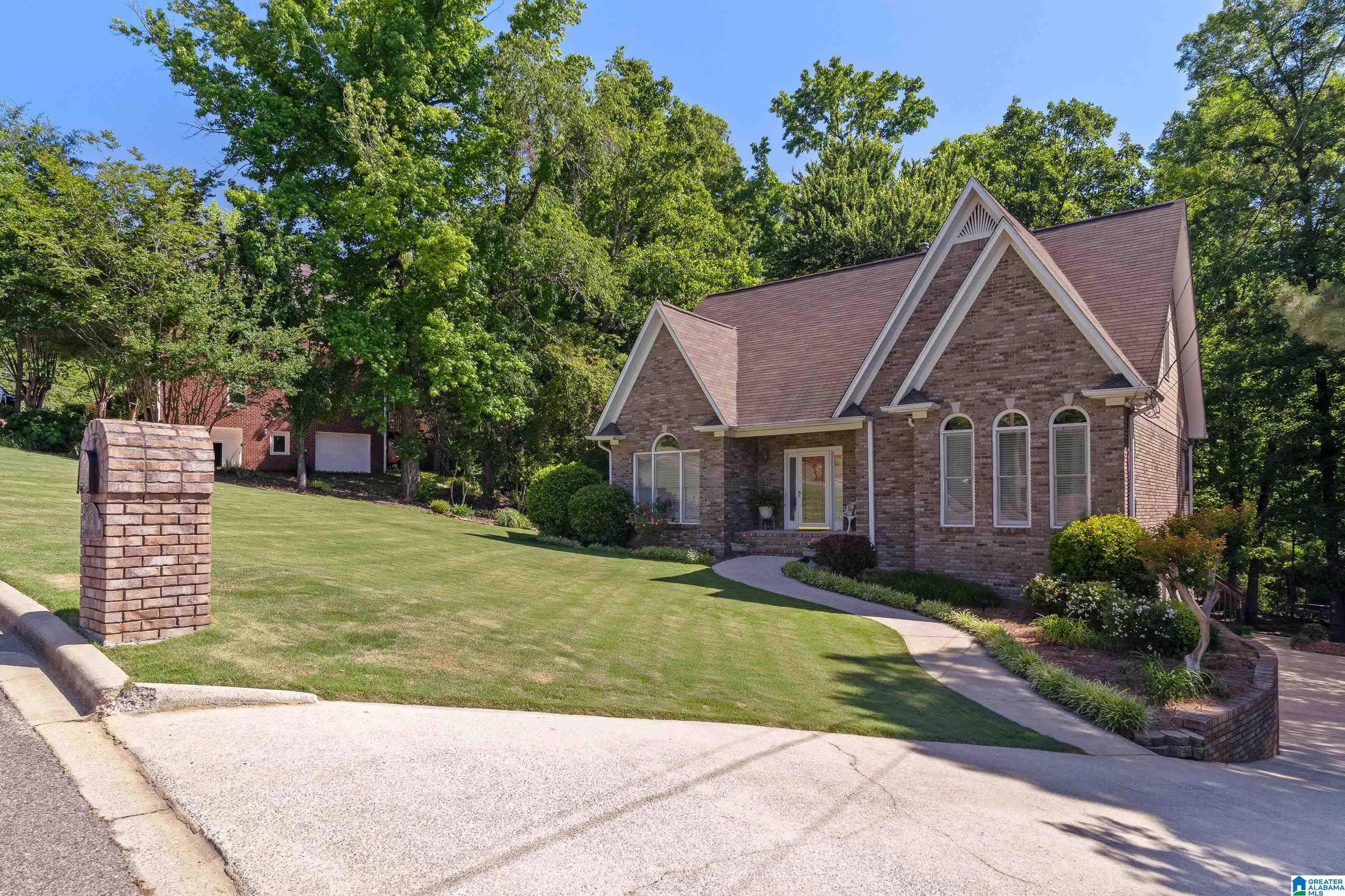 3541 STILL OAKS DRIVE