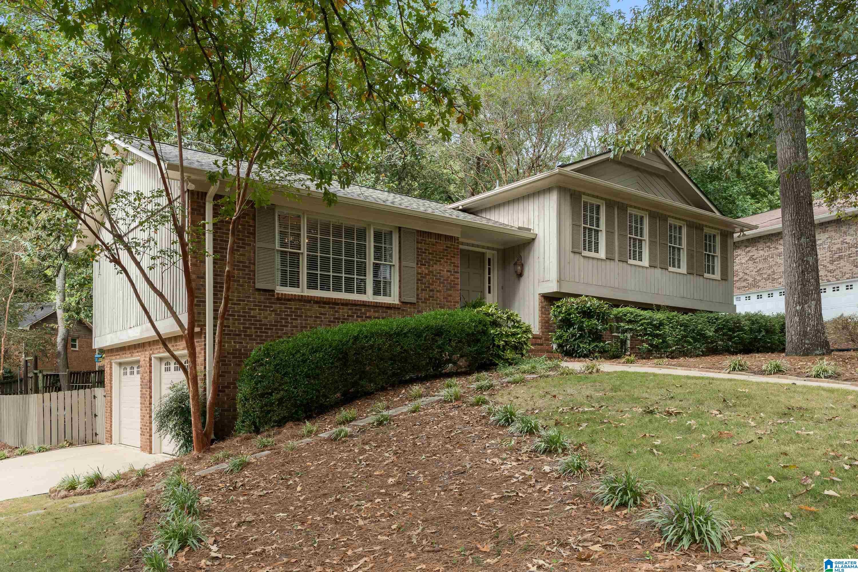 3550 BURNTLEAF LANE