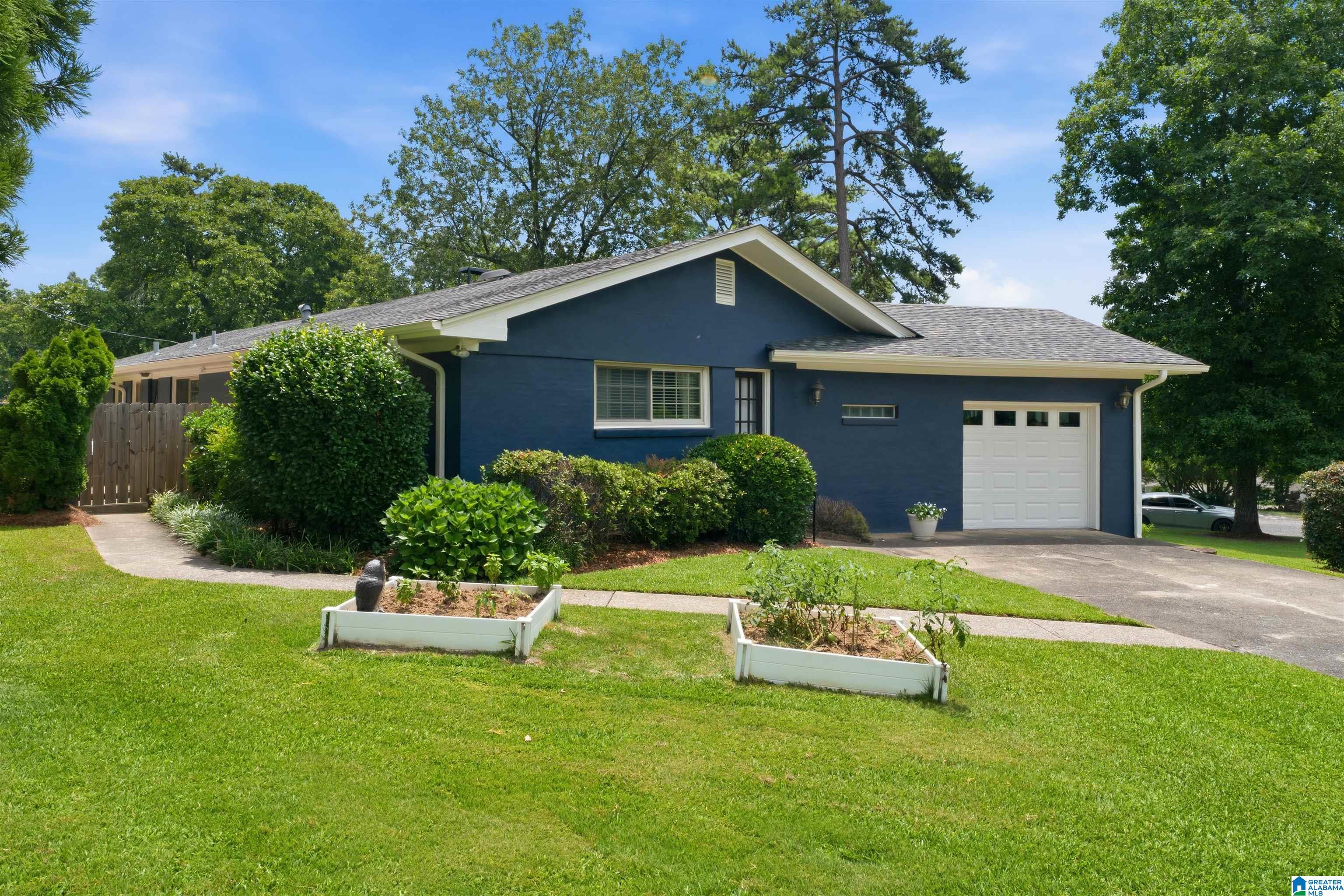 1800 LAUREL ROAD