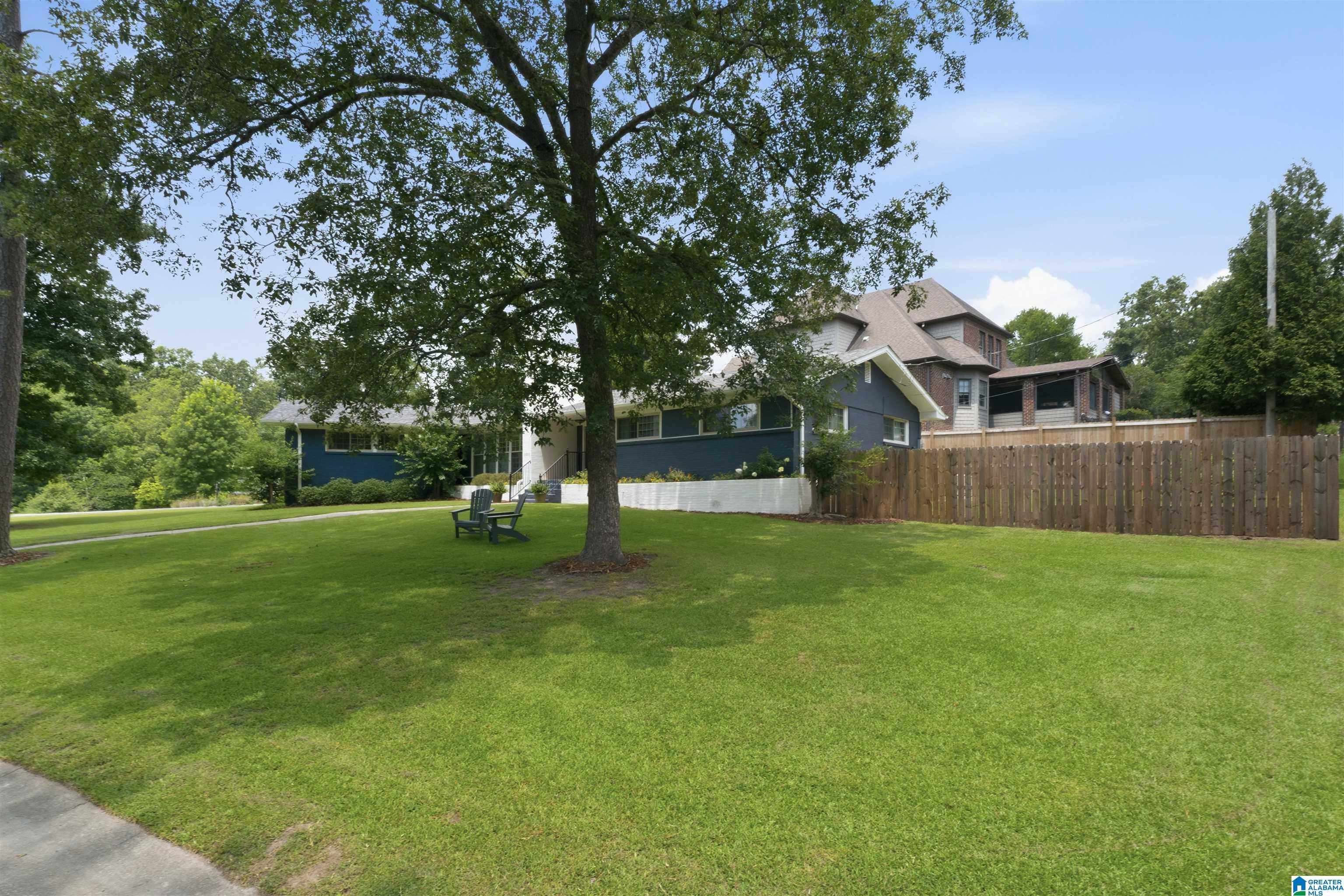 1800 LAUREL ROAD