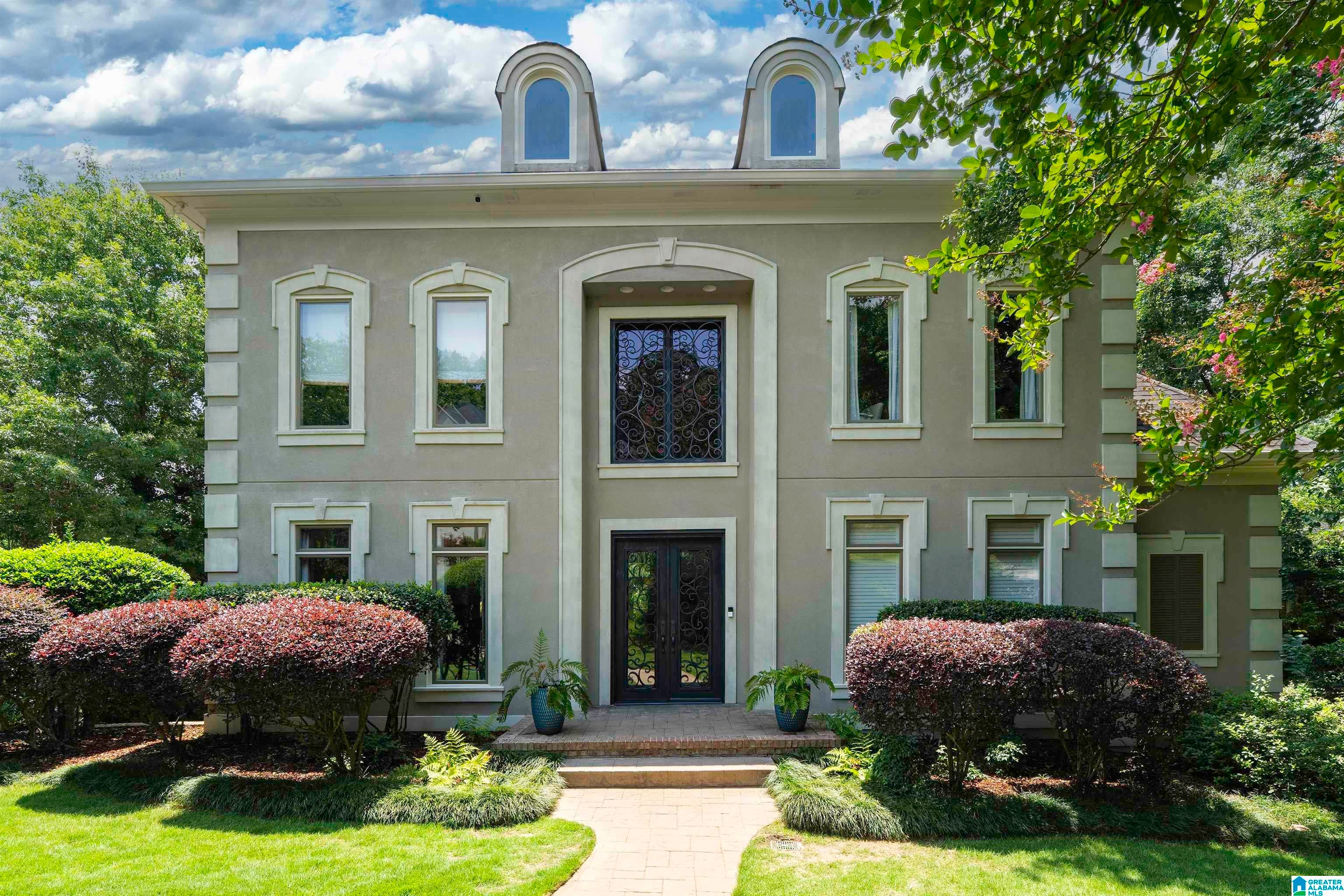 2209 STERLINGWOOD DRIVE
