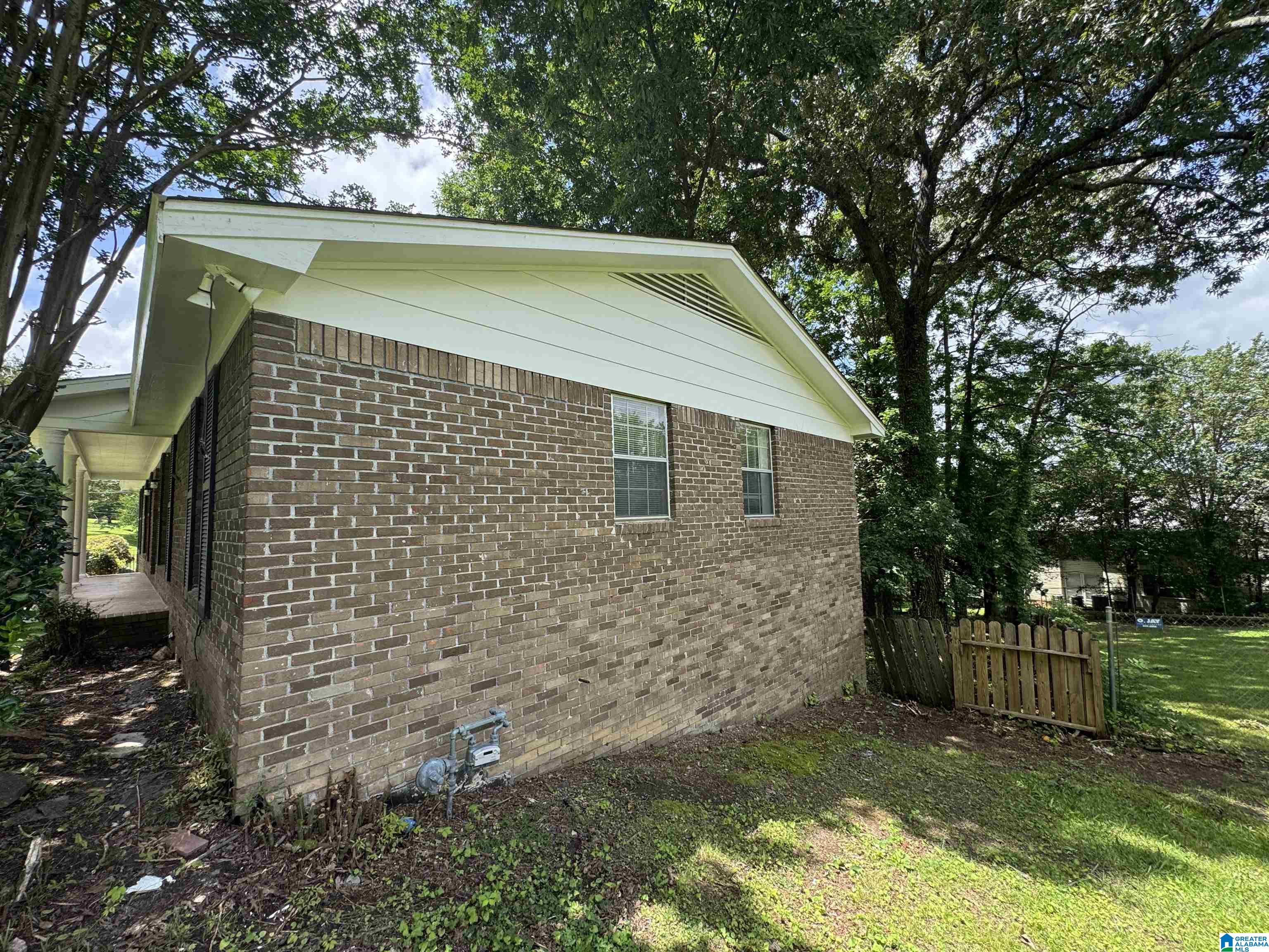 2312 6TH PLACE NW