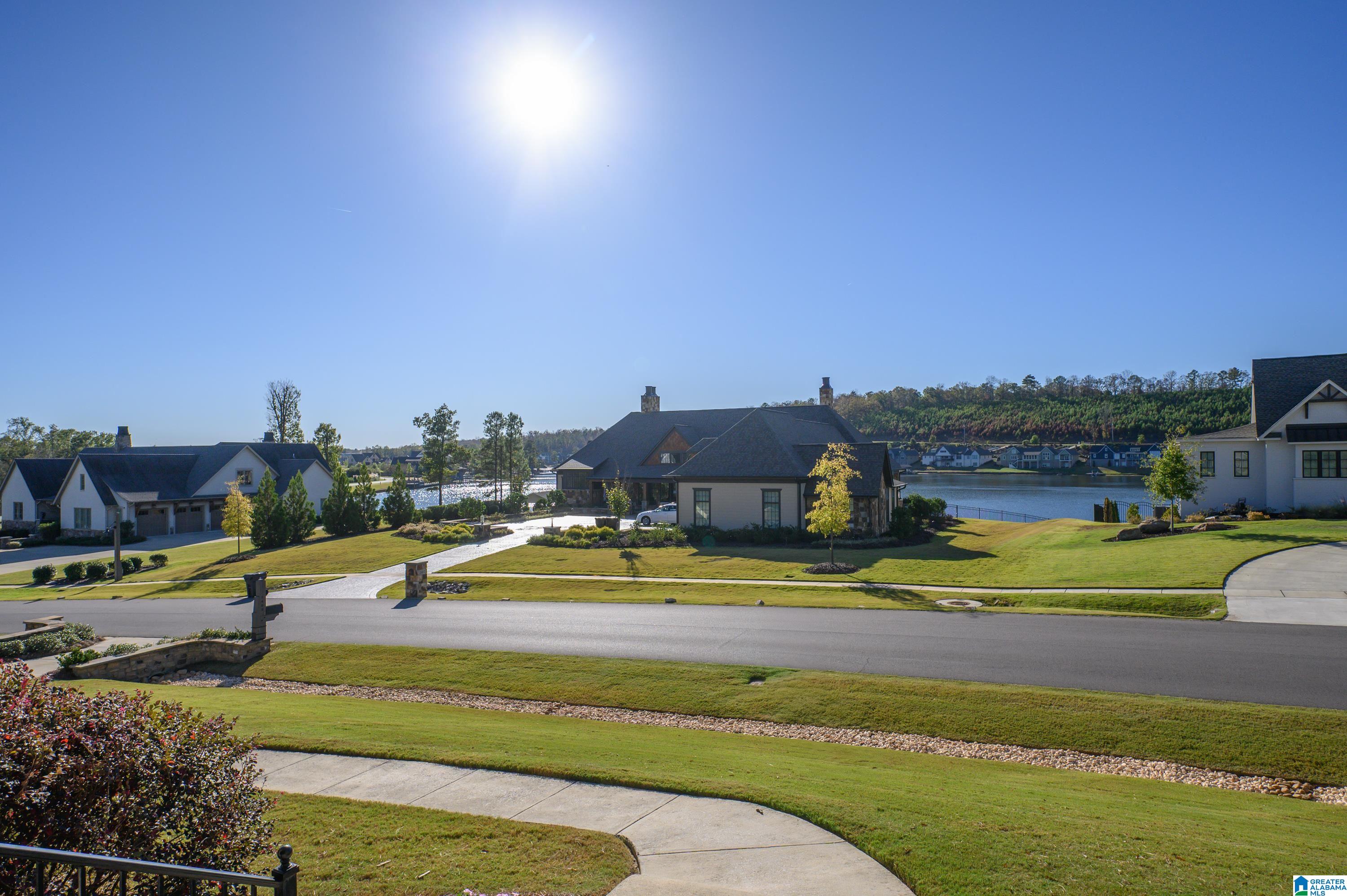 2400 BLACKRIDGE DRIVE