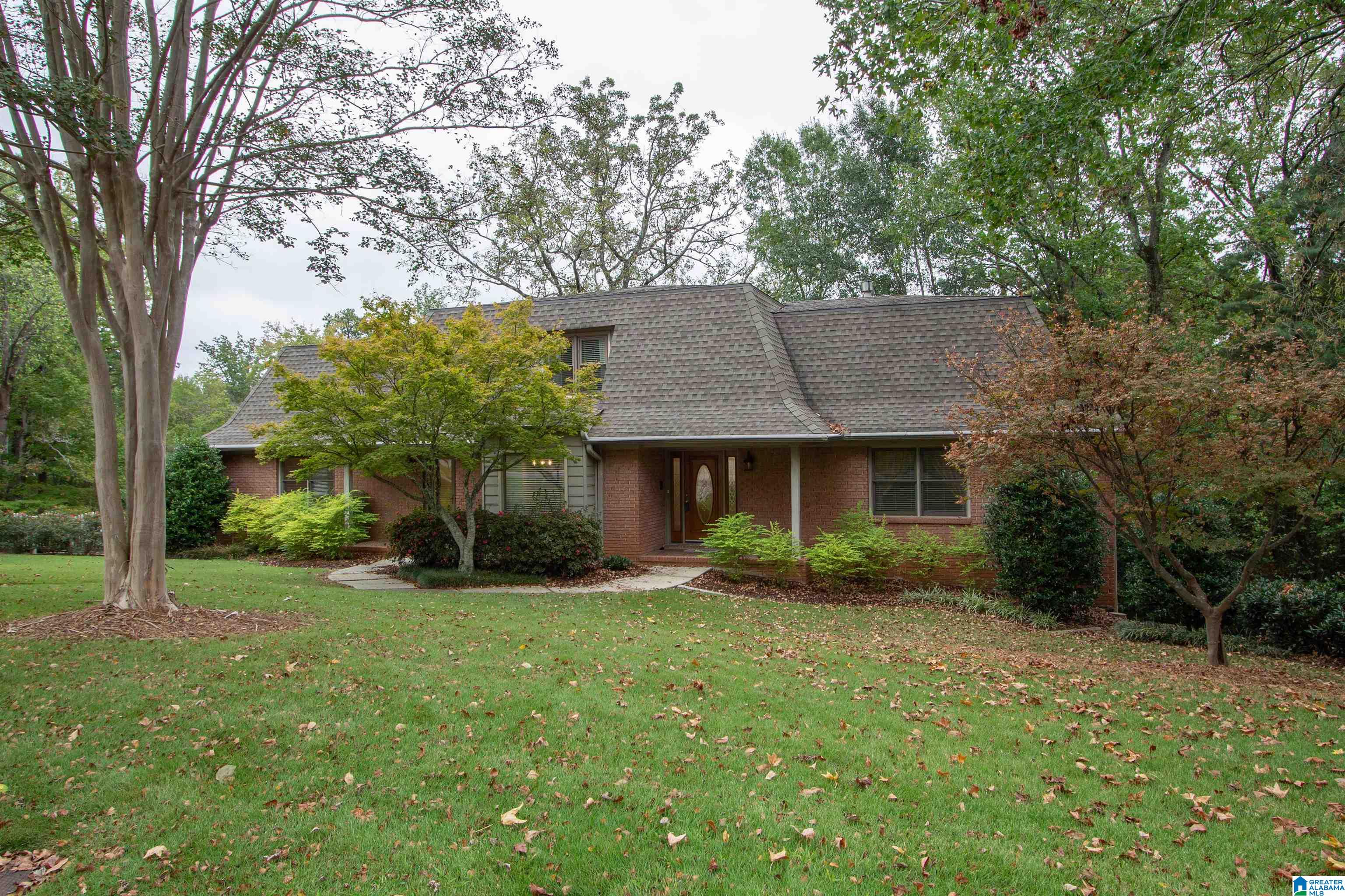 2582 FOOTHILLS DRIVE