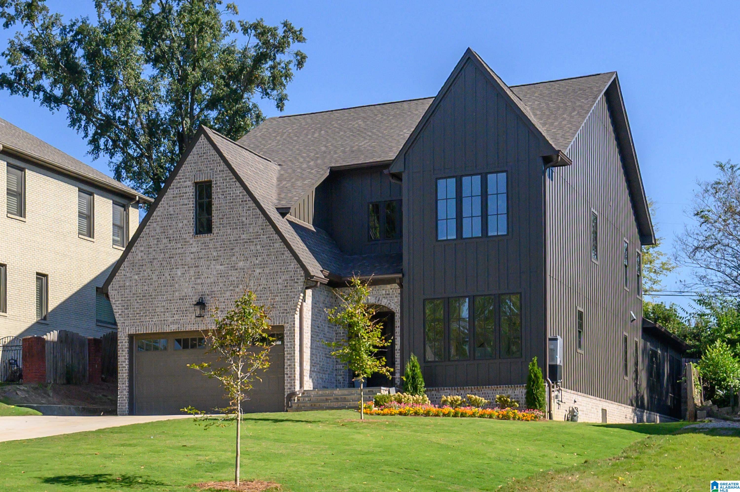 543 DURHAM DRIVE