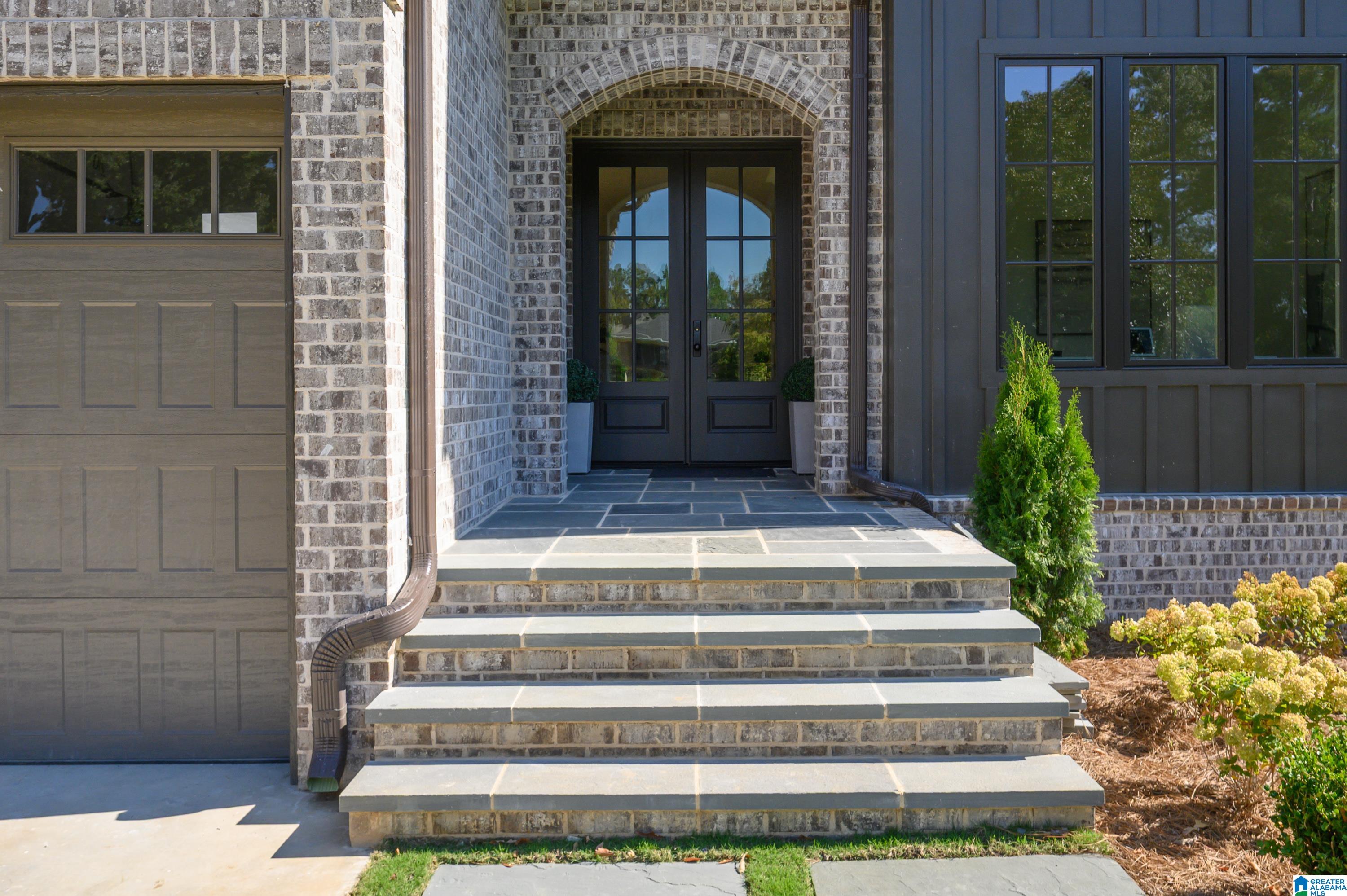 543 DURHAM DRIVE
