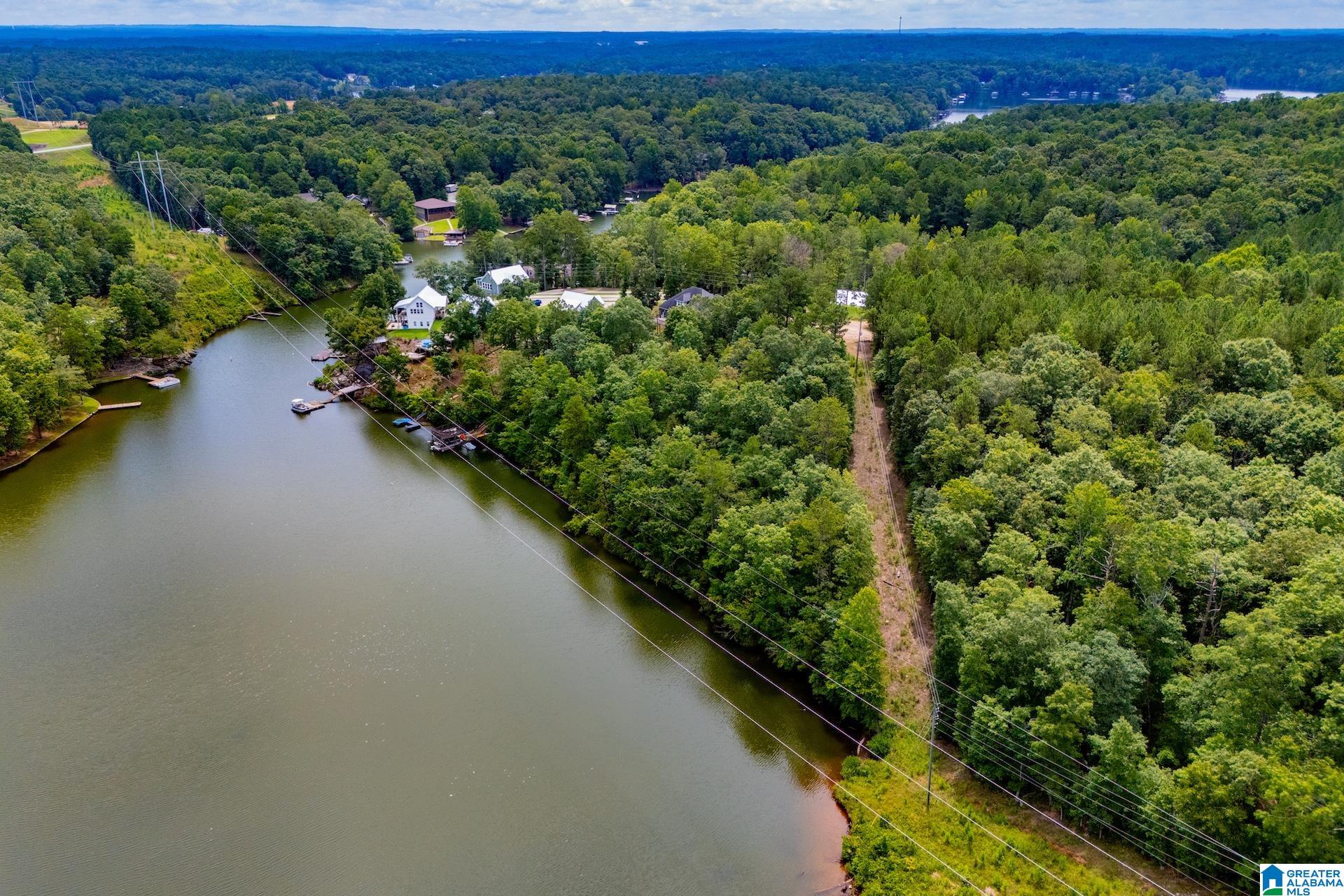 7.76 acres COUNTY ROAD 2564 00
