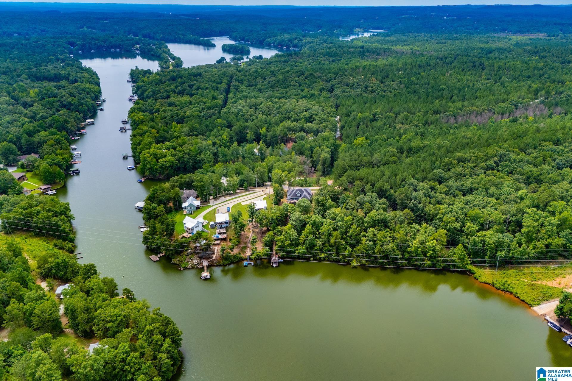 7.76 acres COUNTY ROAD 2564 00