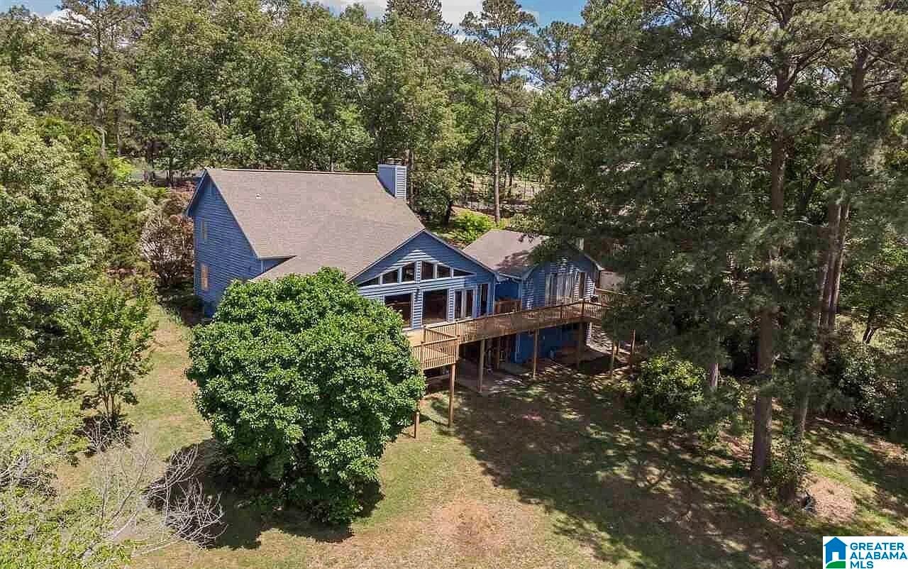 7146 SKYLINE DRIVE