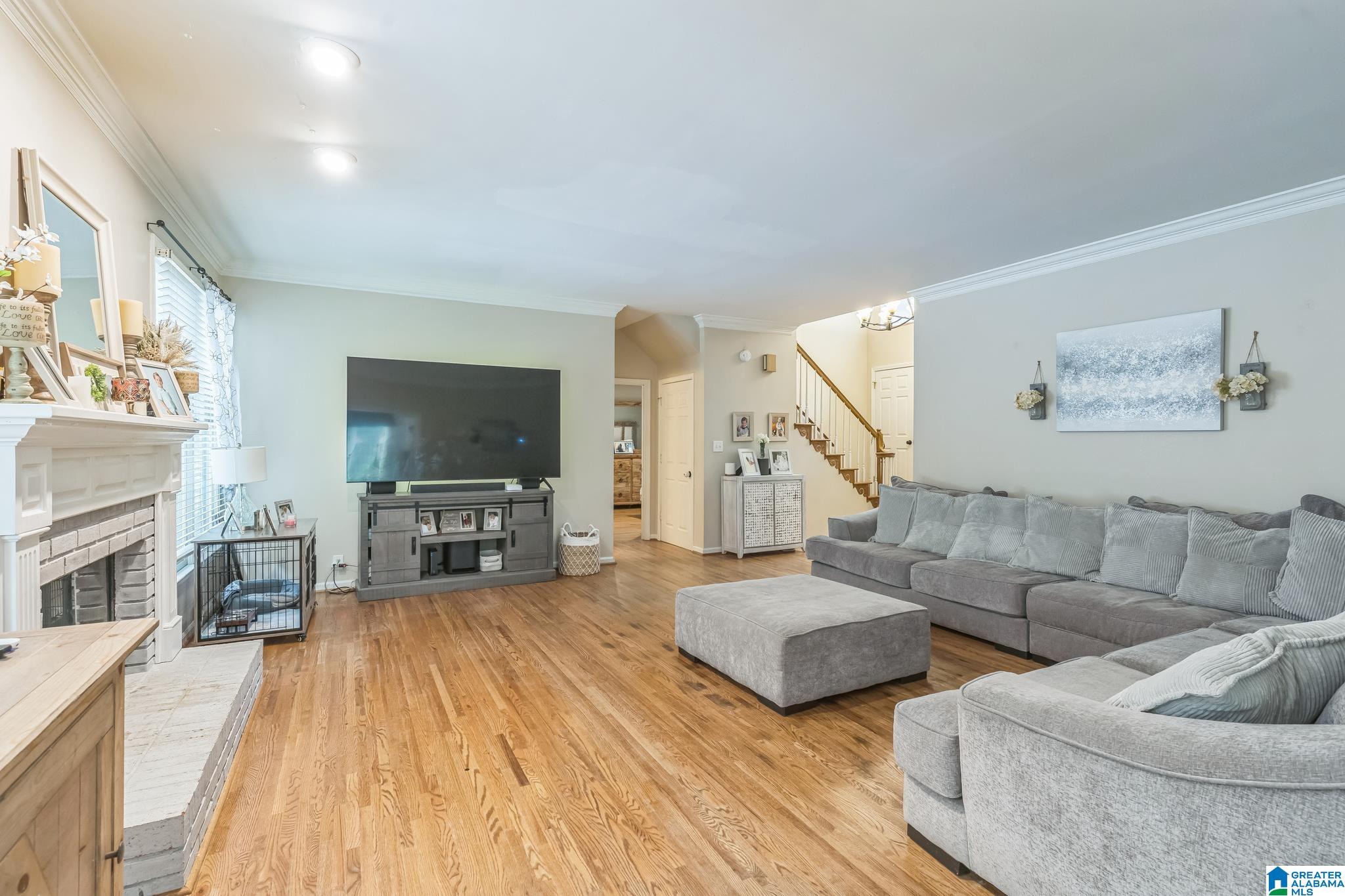 3020 BROOKHILL DRIVE