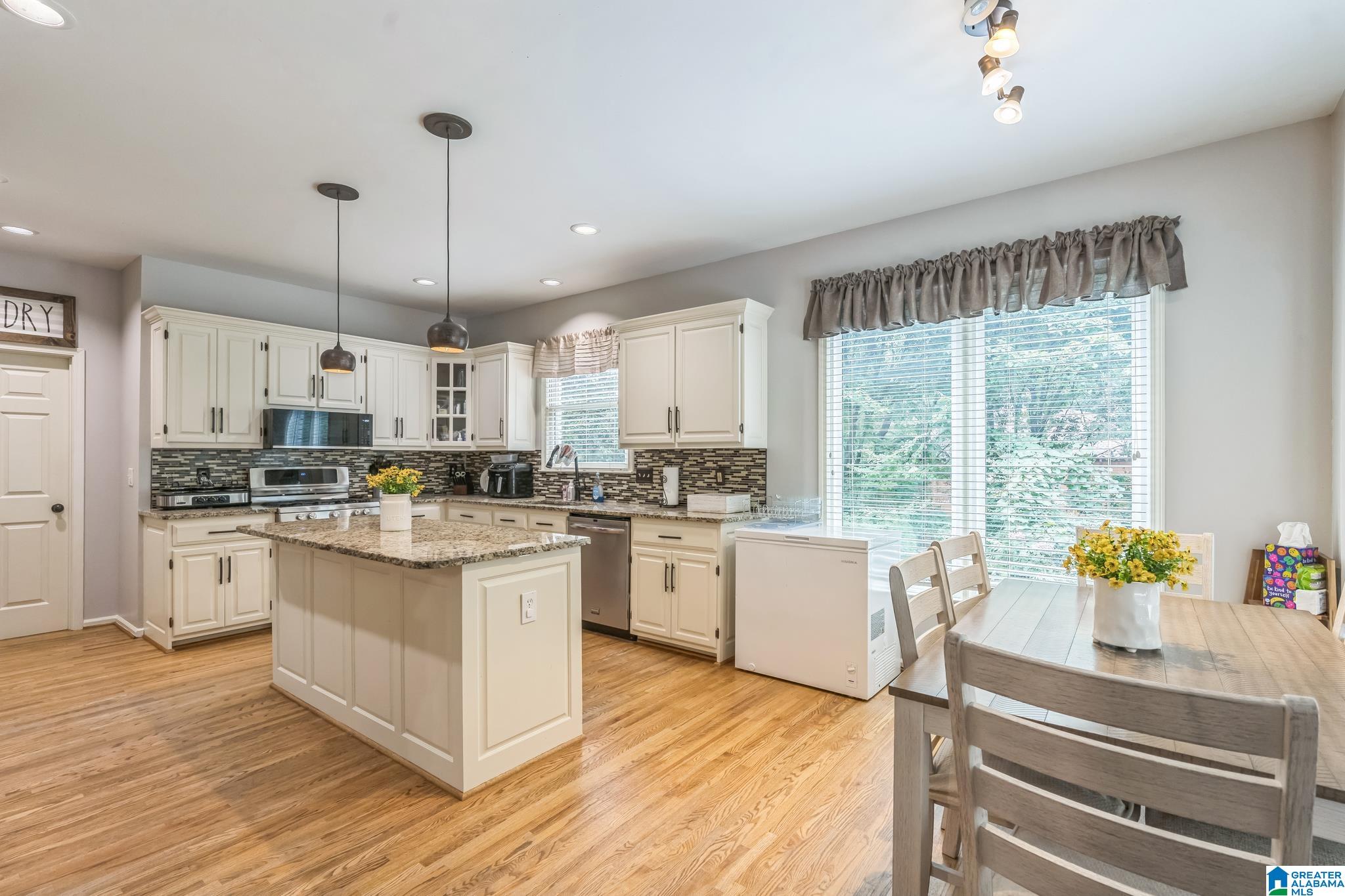 3020 BROOKHILL DRIVE