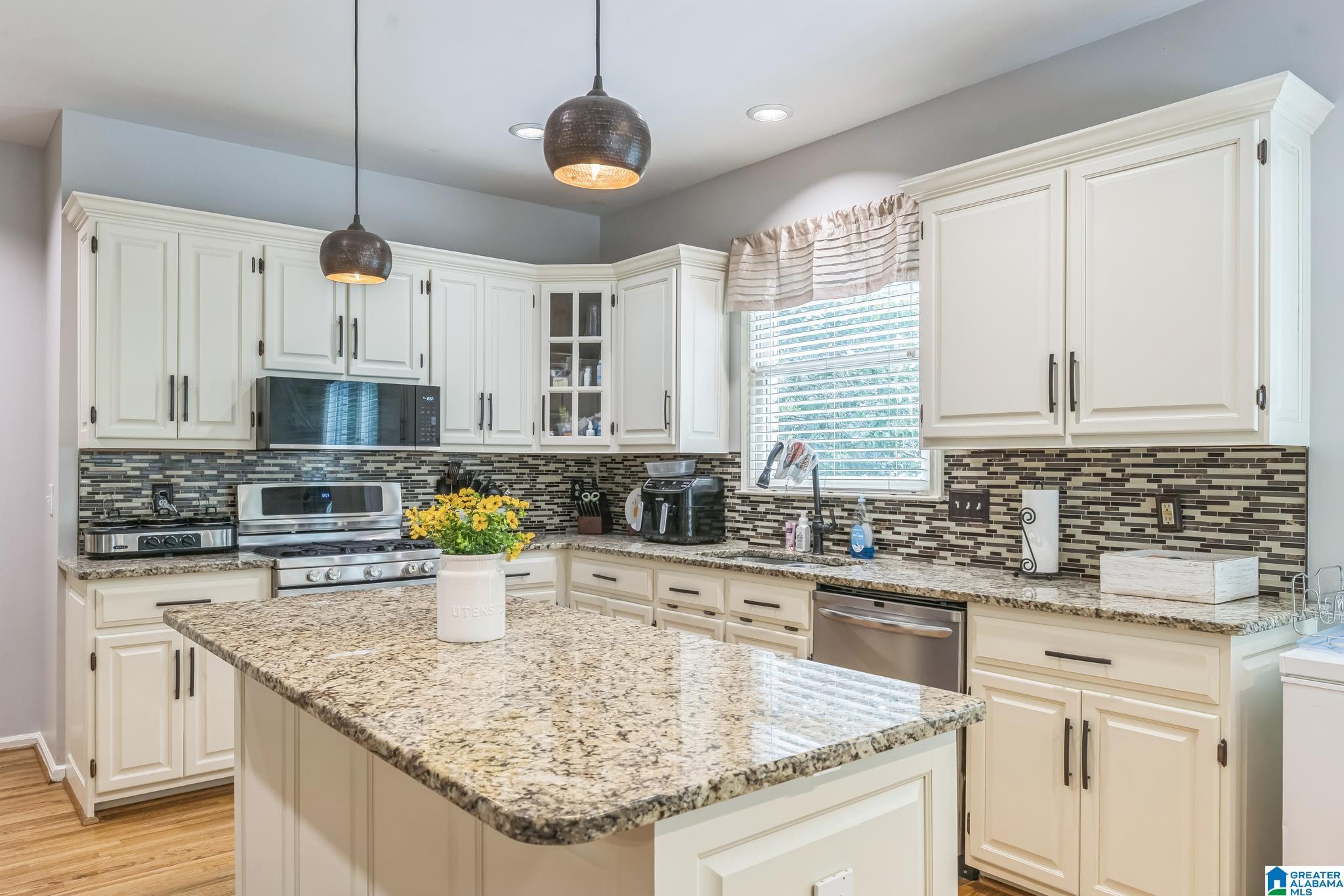 3020 BROOKHILL DRIVE