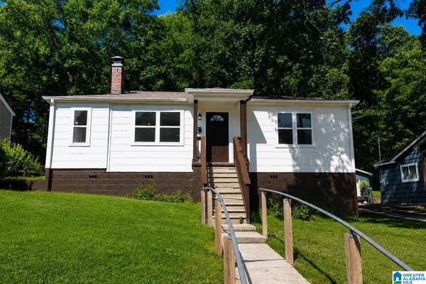 748 47TH WAY S, BIRMINGHAM, AL 35222 - Image 4188d7fa88e4f46e4ce31fbd30b0d31d/58198537