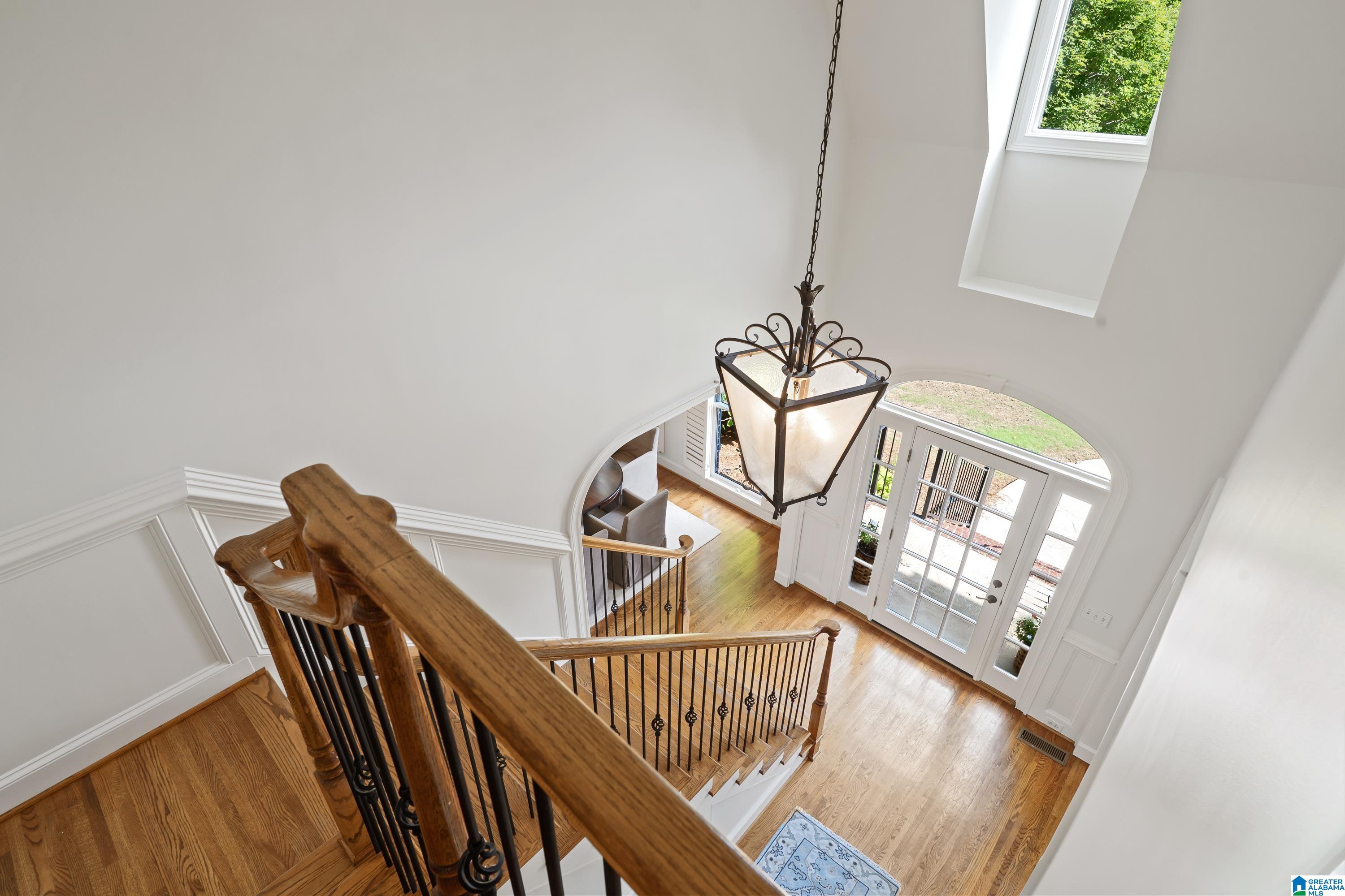 1133 LAKE COLONY LANE