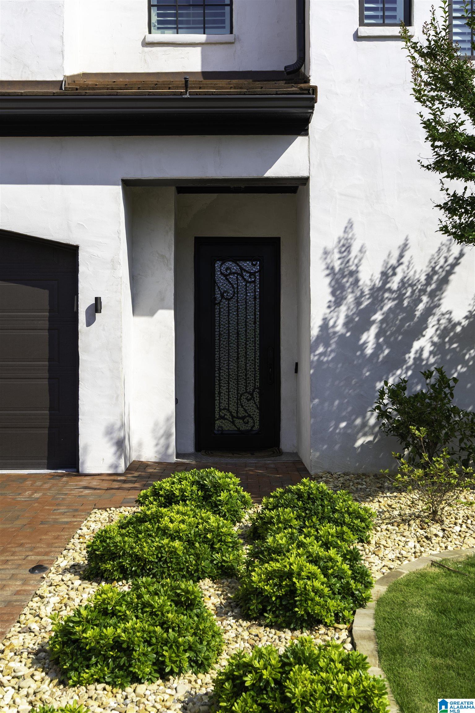 3737 VILLA DRIVE