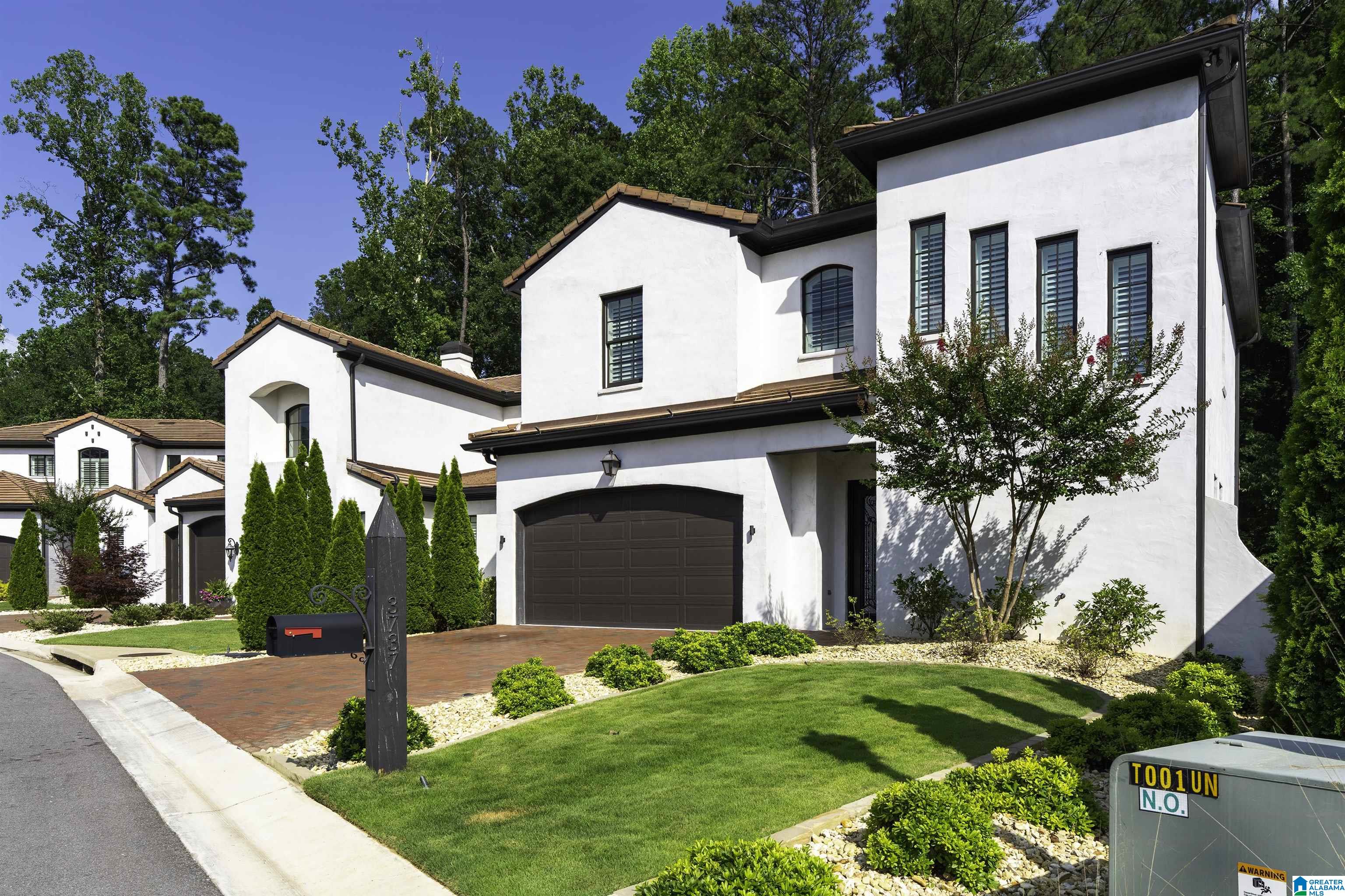 3737 VILLA DRIVE