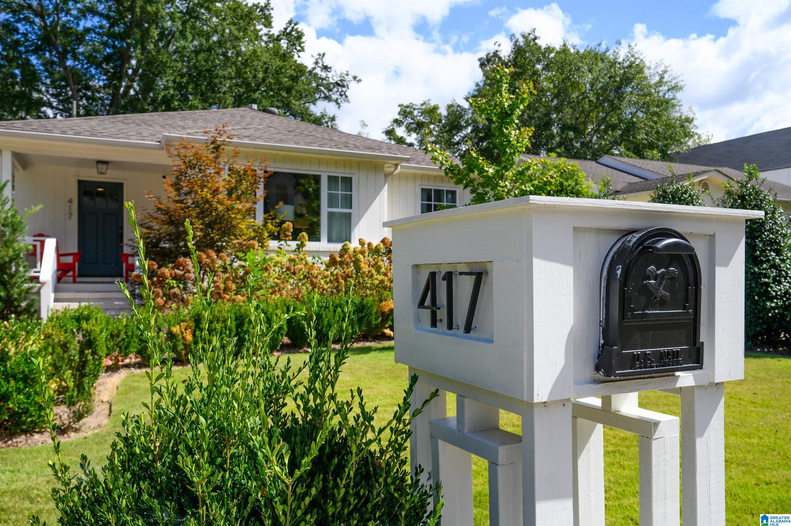417 BERRY AVENUE