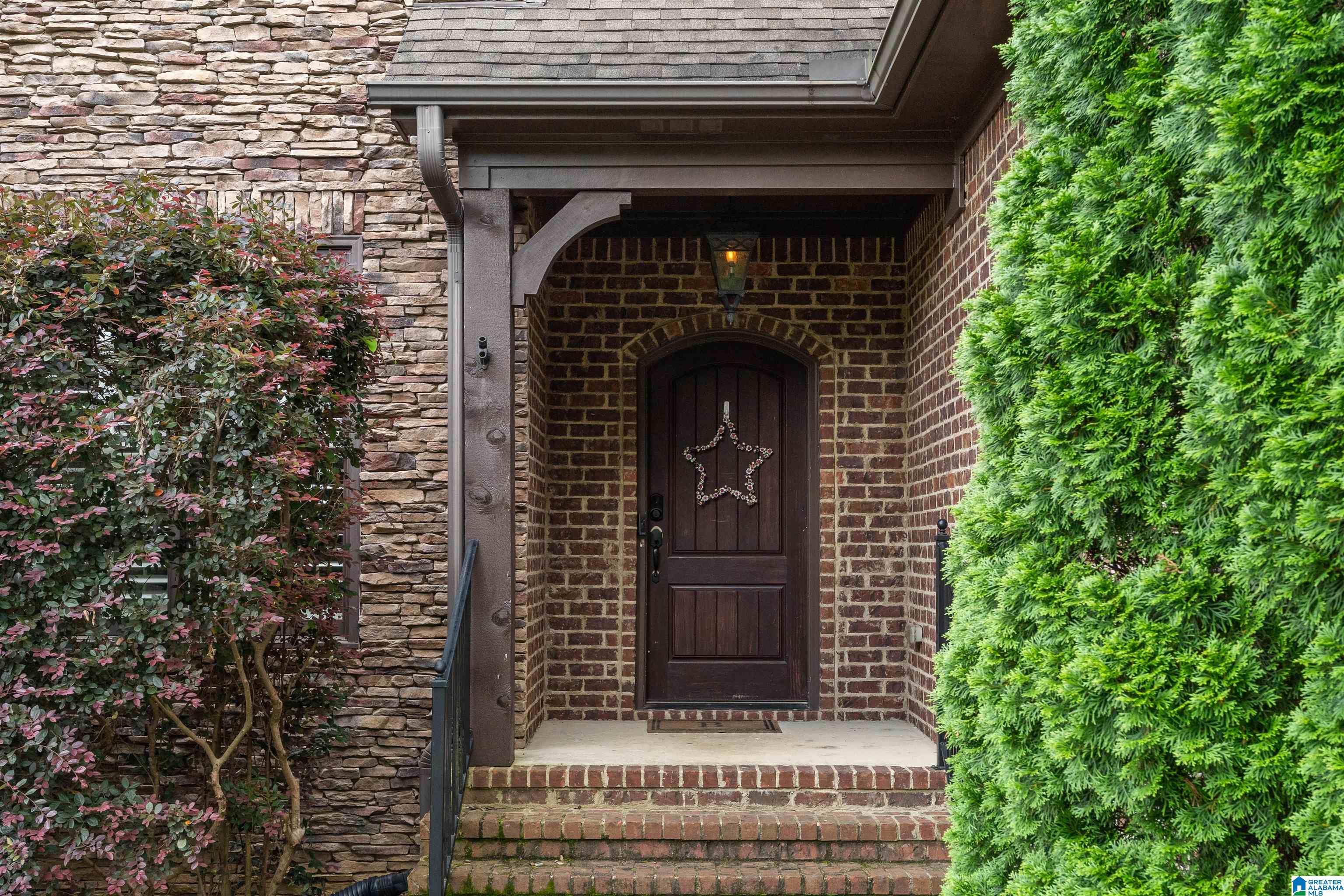 3957 HADDON CIRCLE