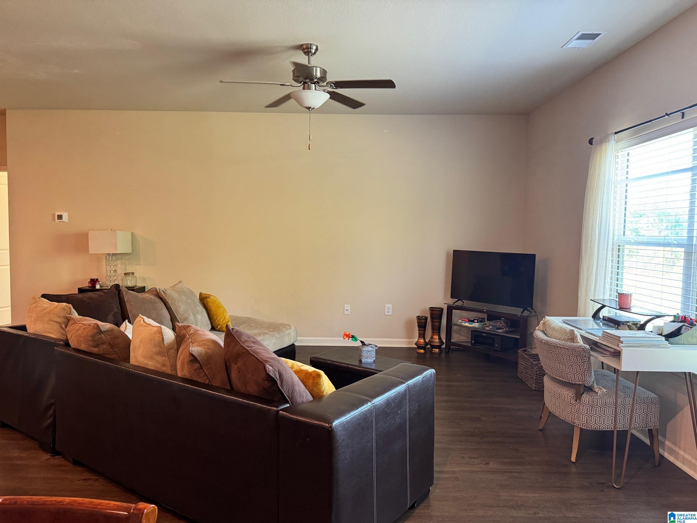 1127 FREEDOM PARKWAY