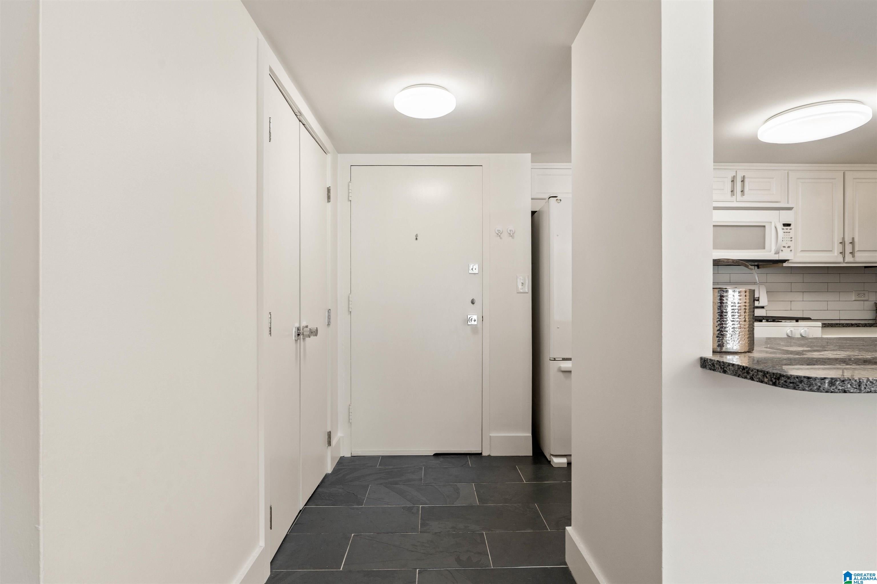 2717 HIGHLAND AVENUE S 505