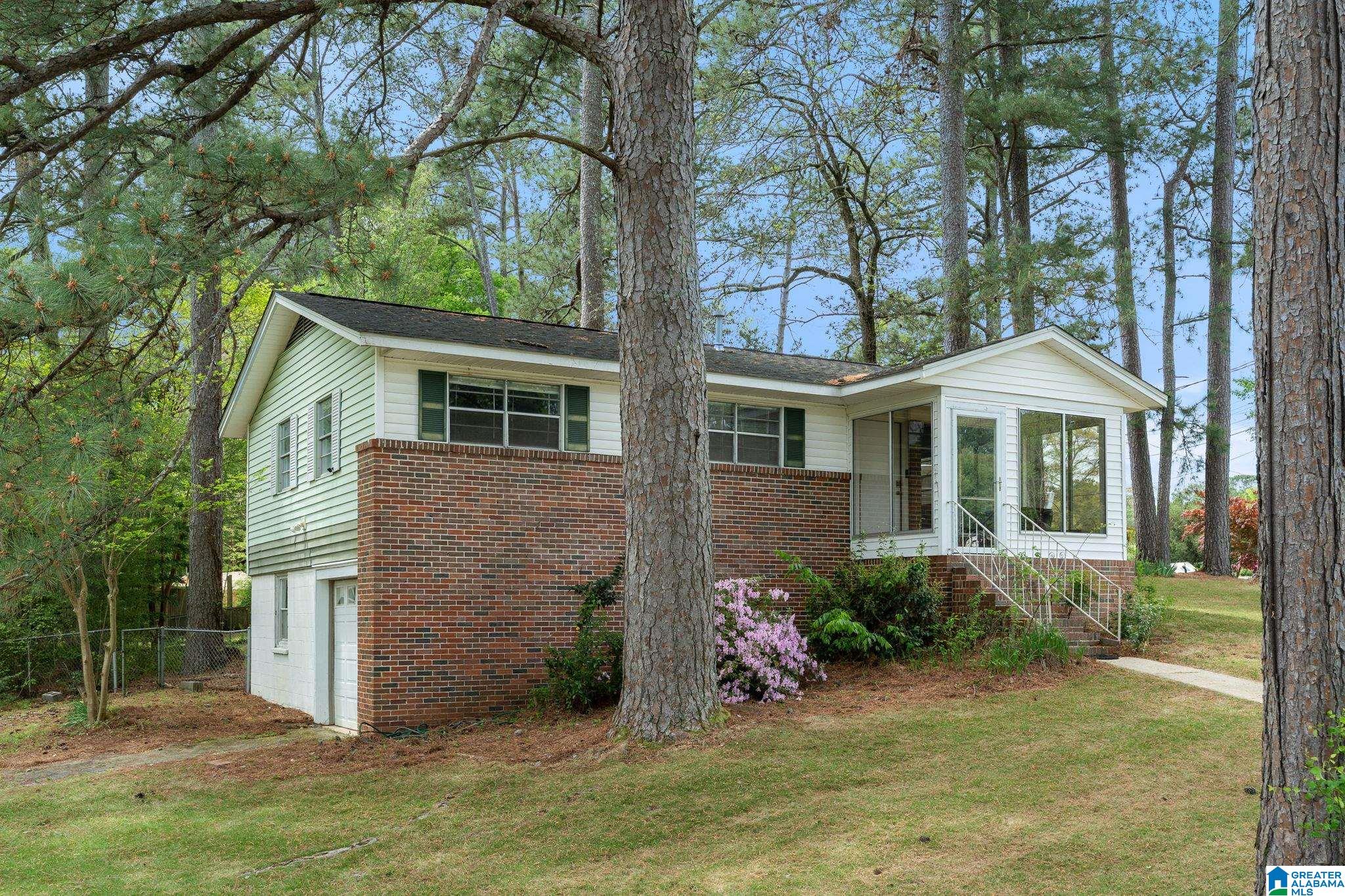 1200 ROBERT E LEE STREET