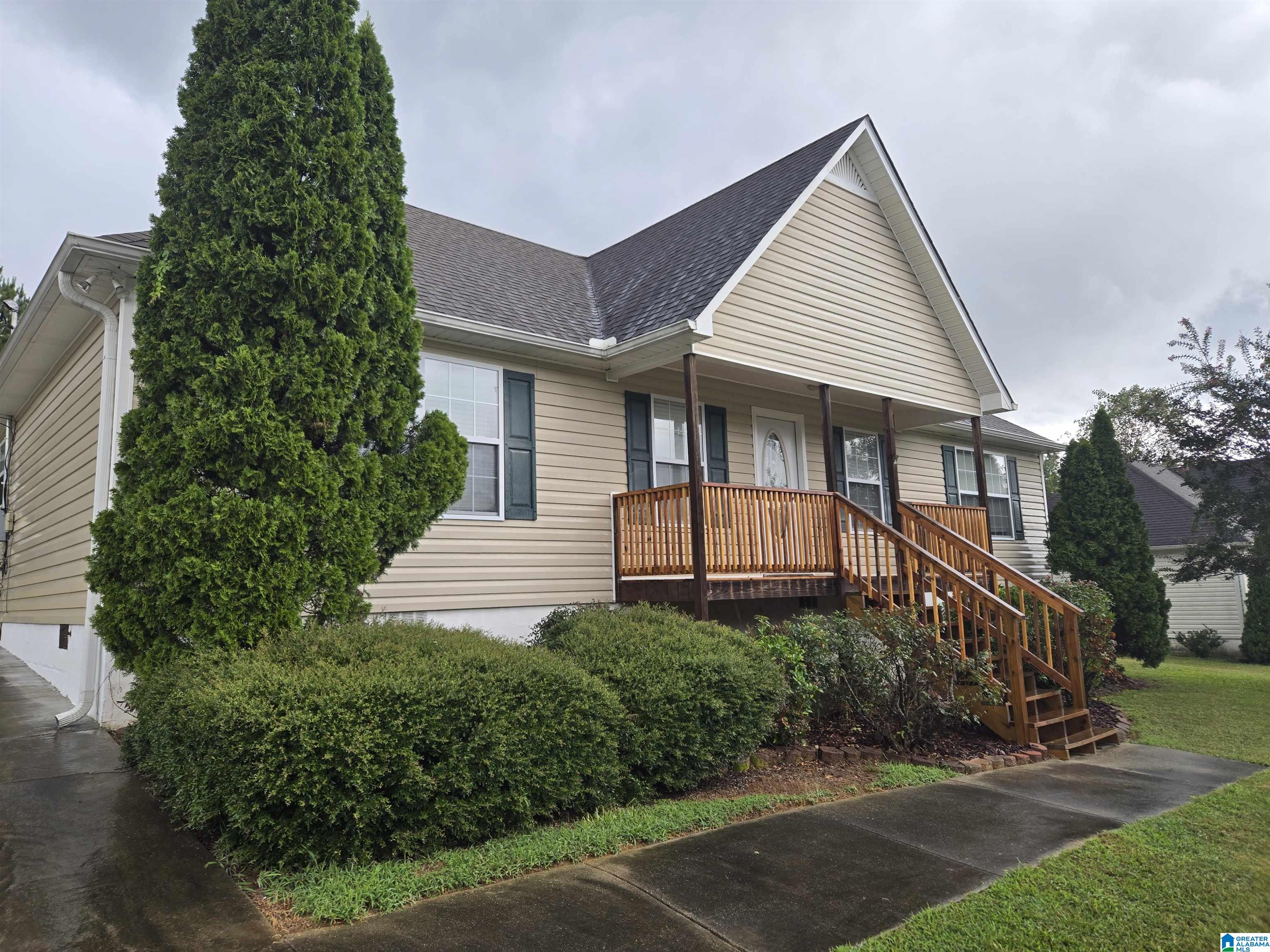 729 DEANS FERRY ROAD