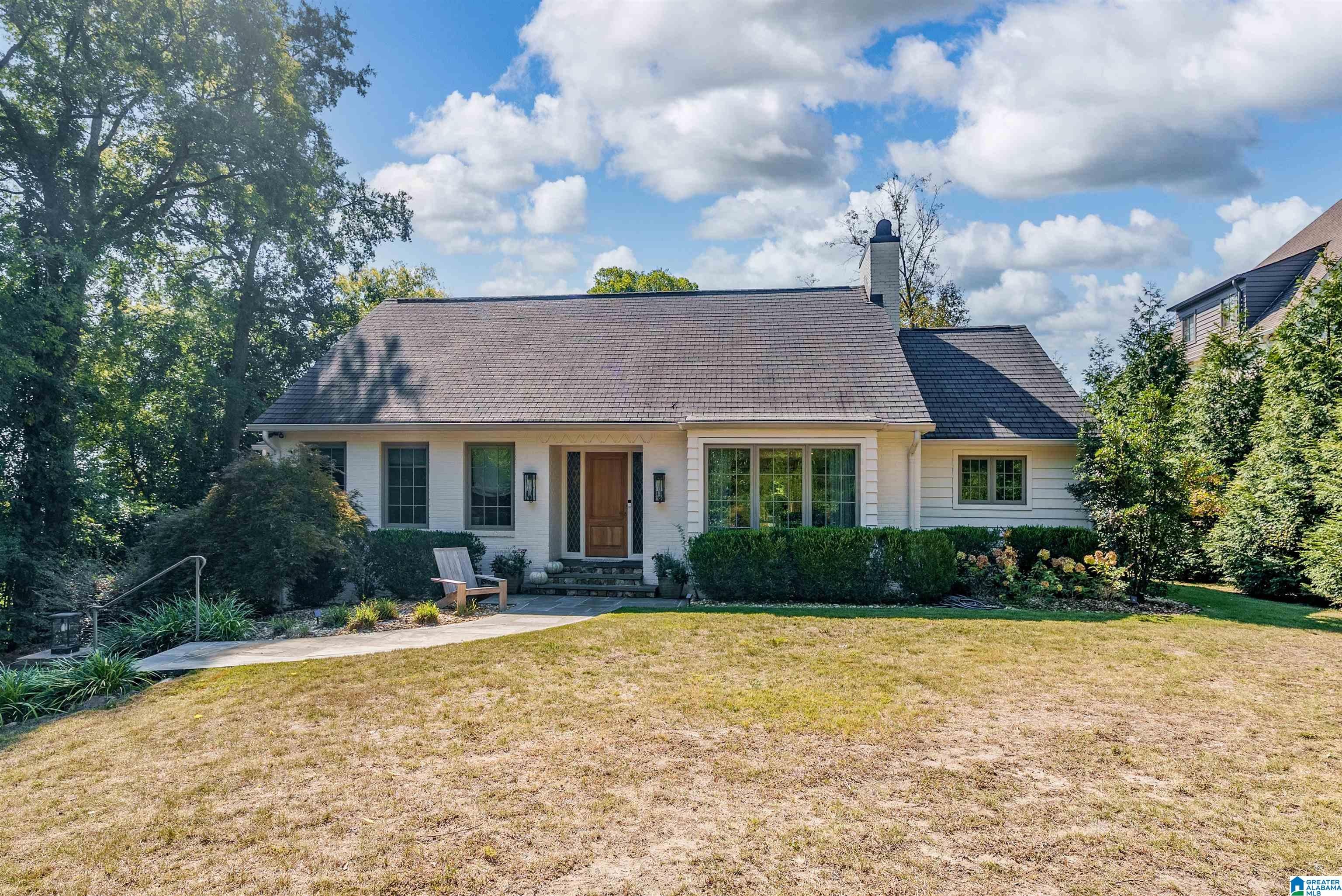 5 RIDGE DRIVE