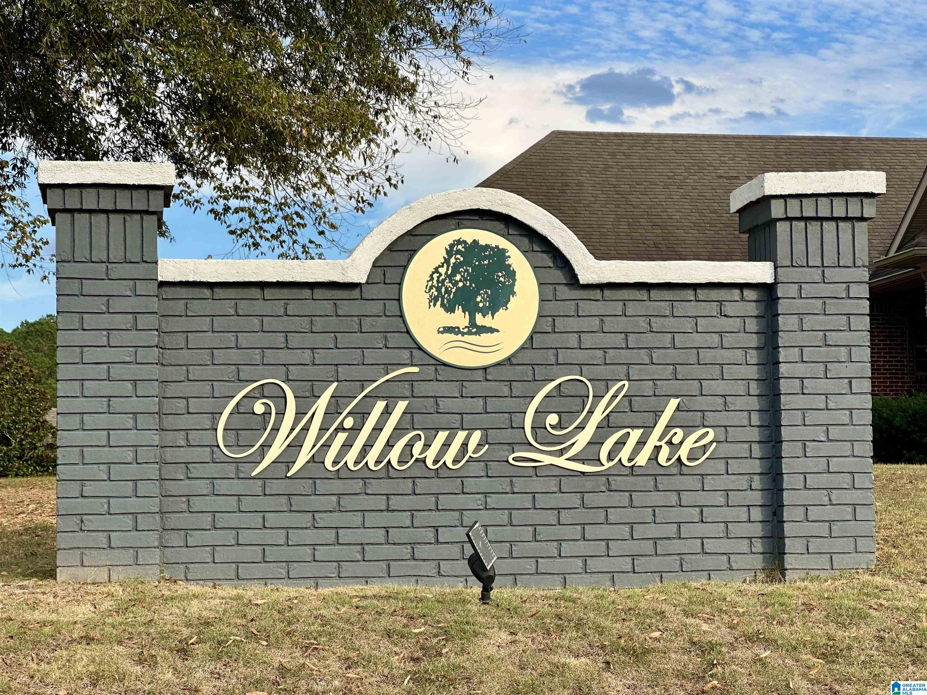 7808 WILLOW CIRCLE