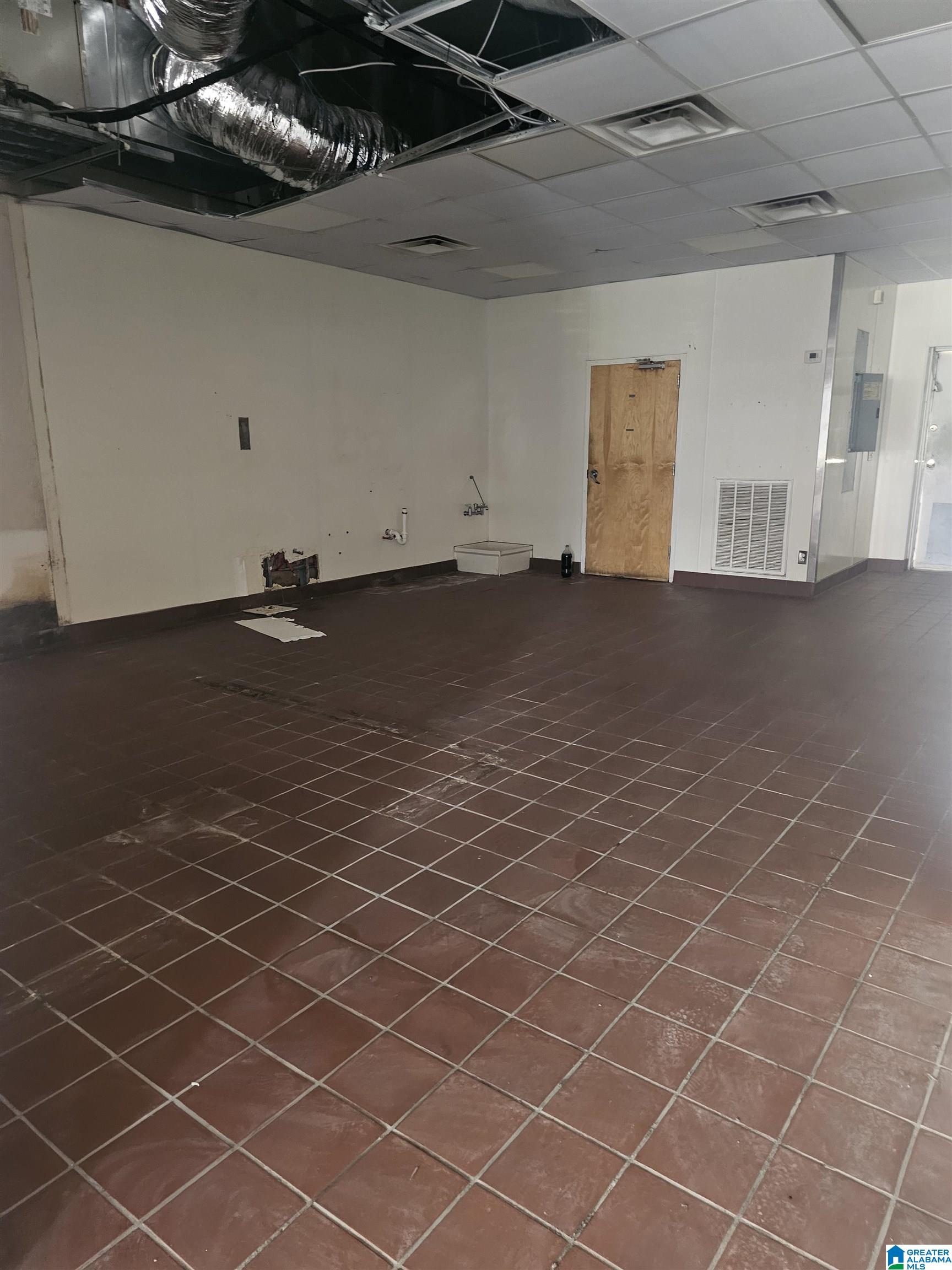 1720 E HAMRIC DRIVE 1