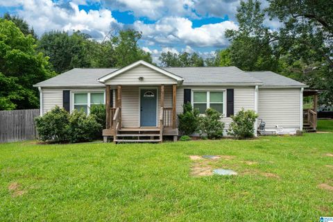 140 CAMELIA AVENUE GARDENDALE AL 35071