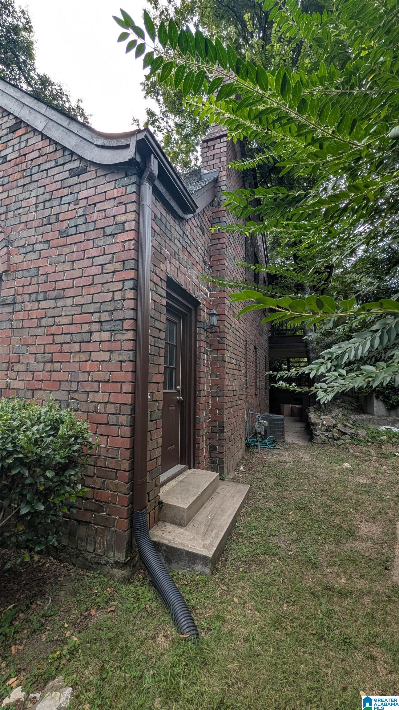 2318 CAHABA ROAD